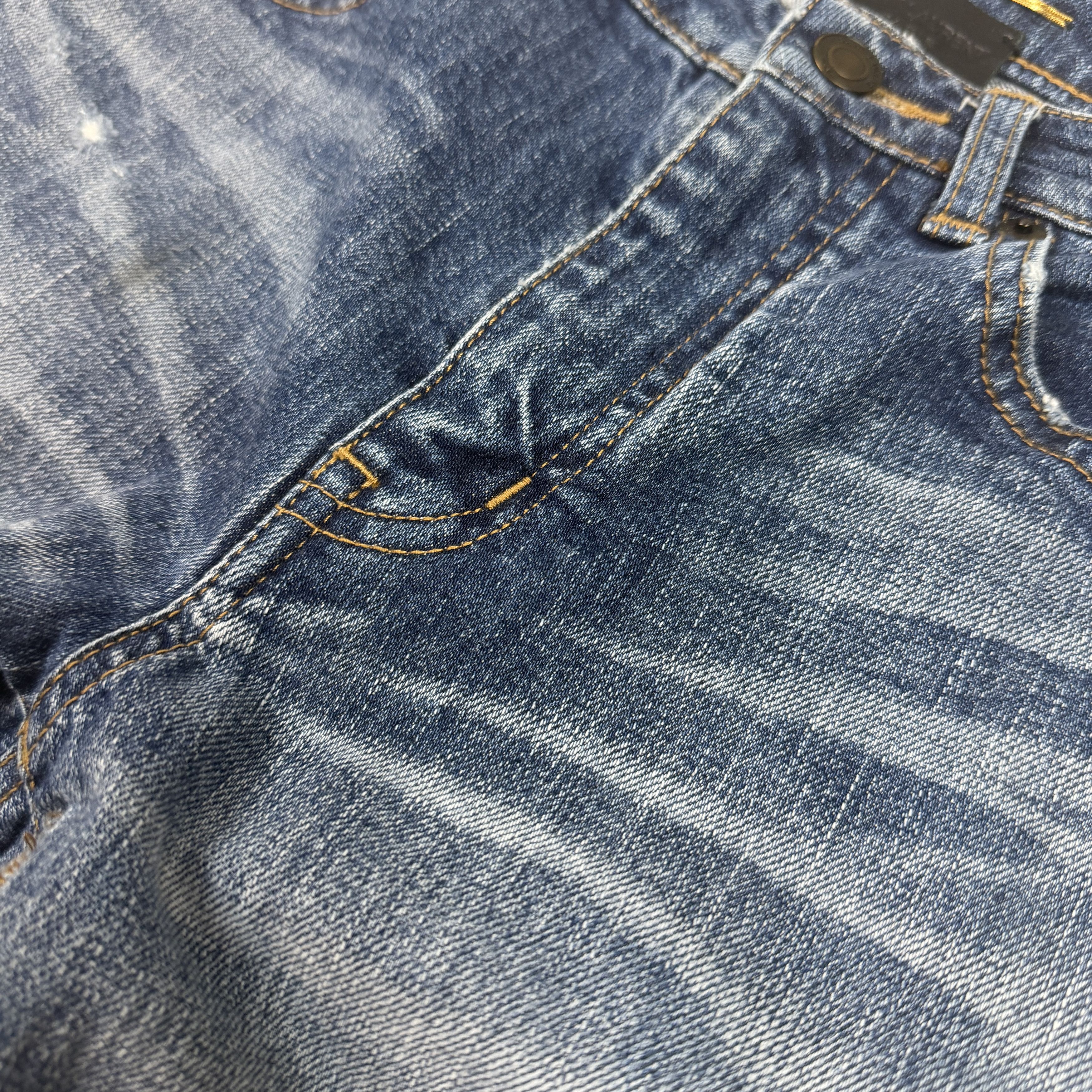 Saint Laurent Paris Saint Laurent Paris distressed denim Size US 28 / EU 44 - 2 Thumbnail