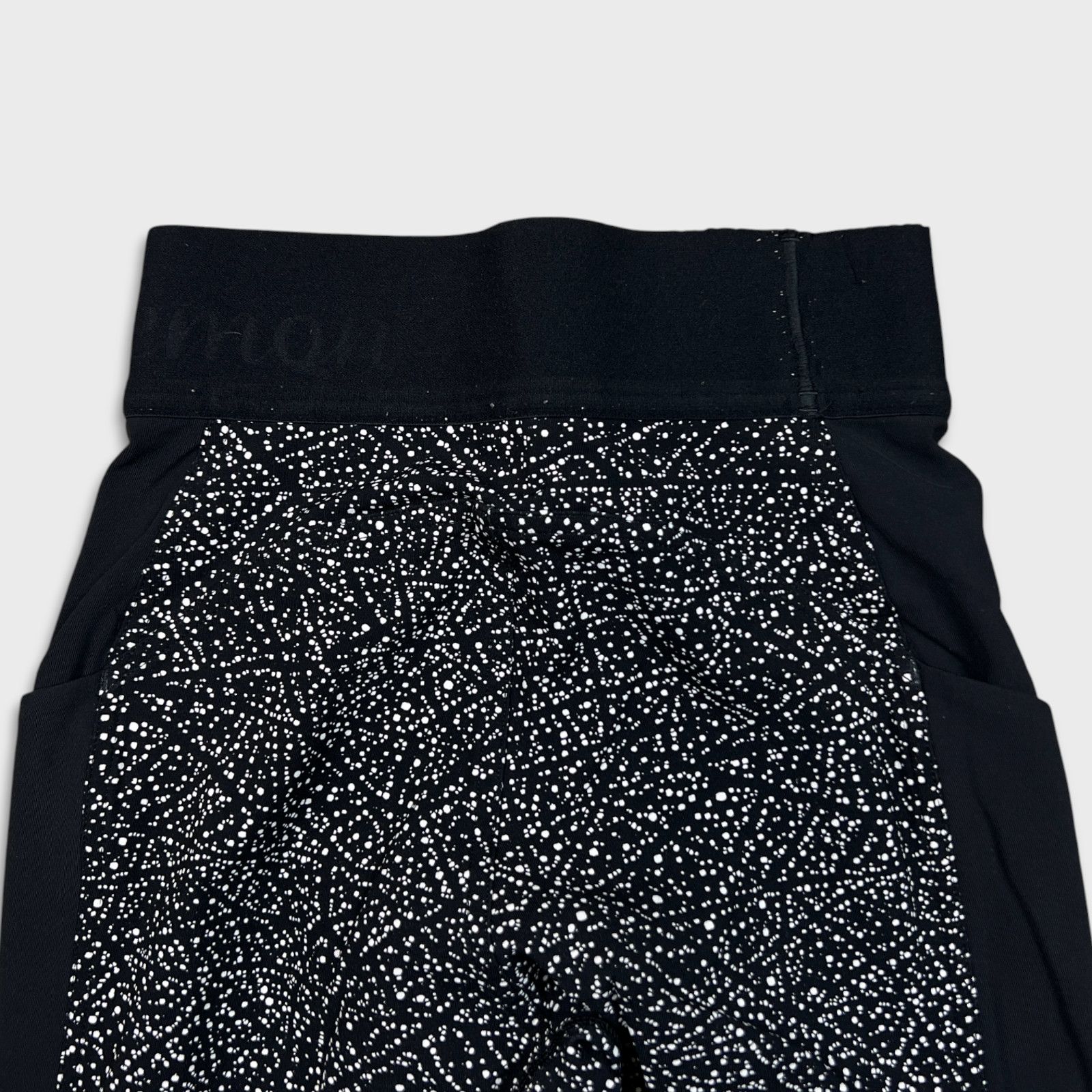 Lululemon Lululemon Box It Out Tight 2 High Rise Athletic Yoga Legging Size 26" / US 2 / IT 38 - 6 Thumbnail
