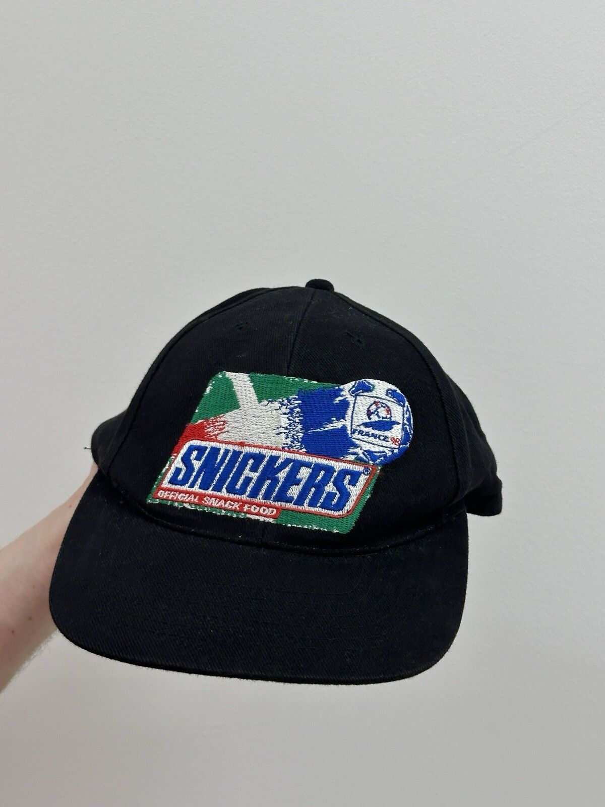 Vintage Vintage 90s Cap Snickers Football France 1998 World Cup Size ONE SIZE - 6 Thumbnail