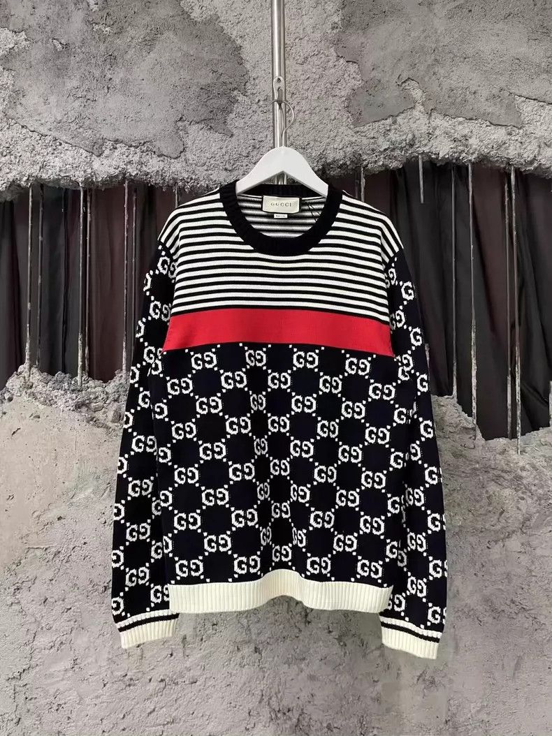 Gucci Gucci Full logo sweater Size US L / EU 52-54 / 3 - 1 Thumbnail