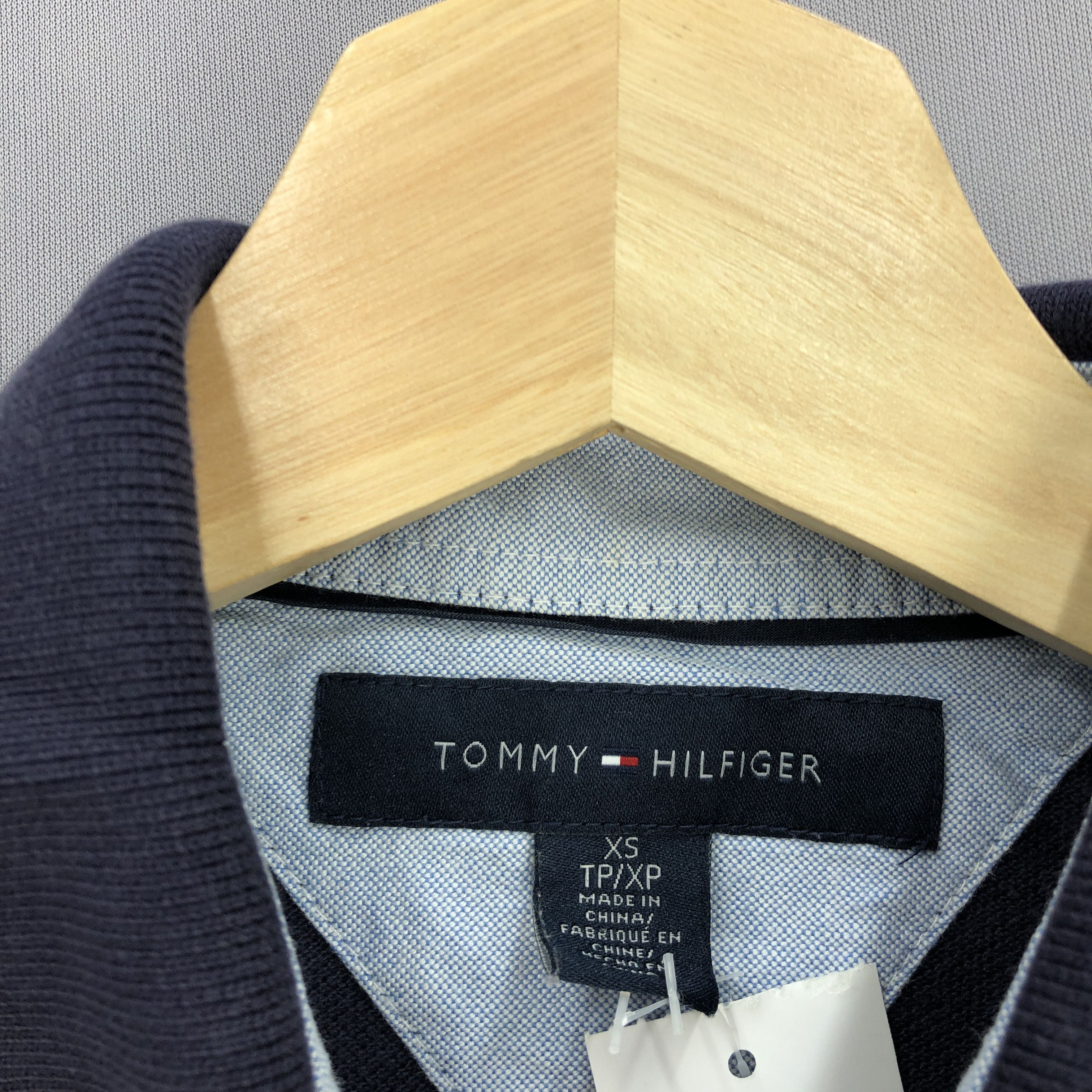 Tommy Hilfiger Vintage Tommy Hilfiger T Shirt Tommy Hilfiger Polo Tees Size US M / EU 48-50 / 2 - 4 Thumbnail