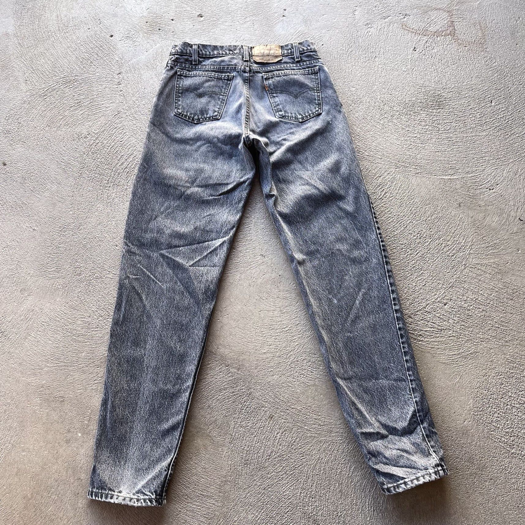 Levi's VINTAGE Levi's Jeans Men 550 Tapered Relaxed Fit 32x35 Black Denim 90s Orange Tab Logo Embroidered US Made Mens Regular Belt Loop Size US 32 / EU 48 - 2 Thumbnail