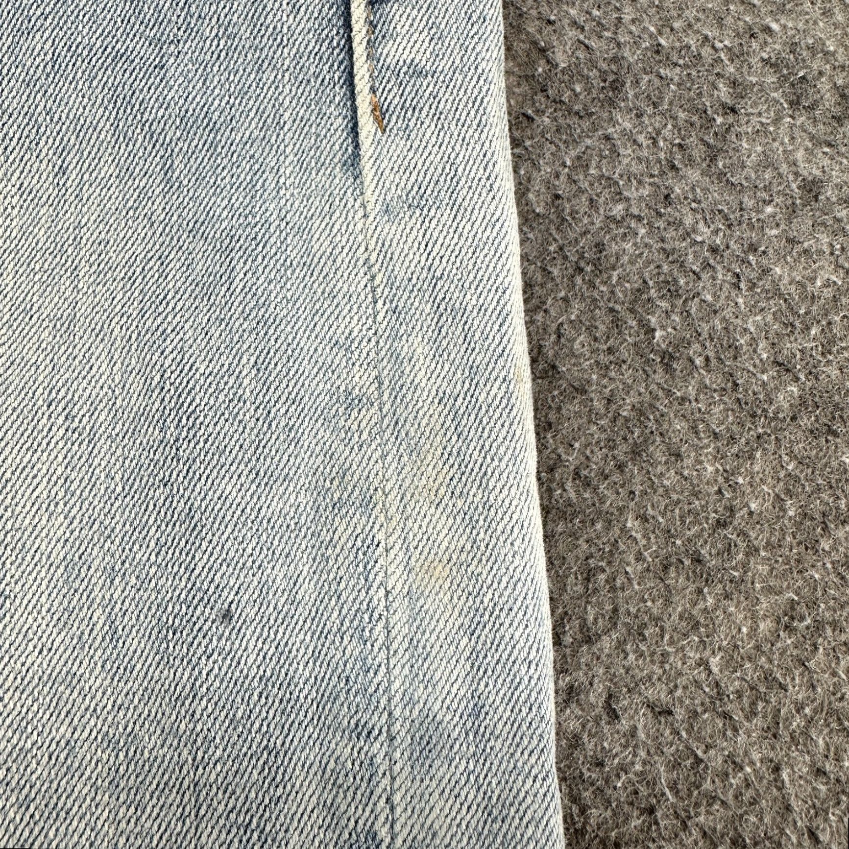 Levi's Levi's 512 Jeans Slim Tapered Light Wash 31x32 Blue Men Regular Denim Cotton Blend Distressed 5-Pocket Jeans Mens Sl… Size US 31 - 4 Thumbnail