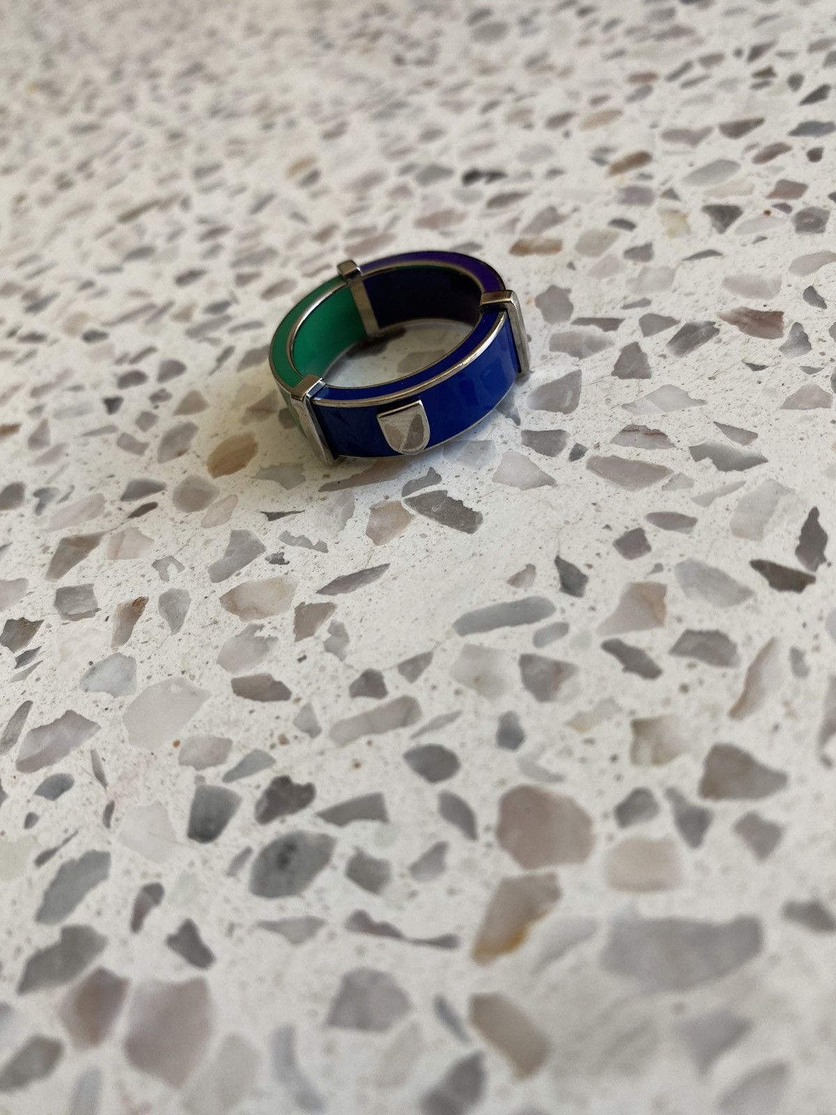 アクセサリー Maison Margiela Multicolor Enamel Ring Maison Margiela Maison Margiela Multicolor Enamel Ring | Grailed
