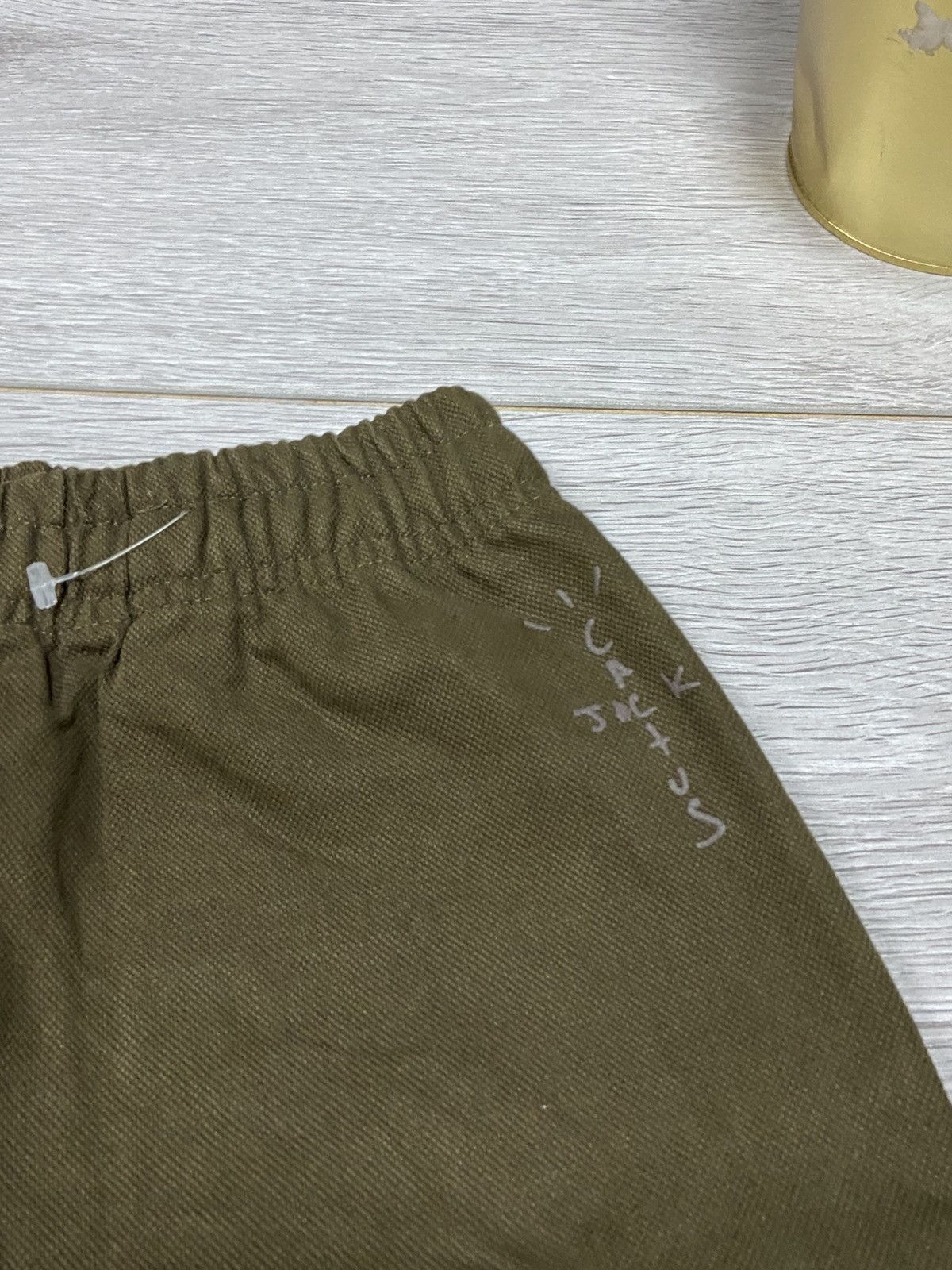 Travis Scott Travis Scott Cactus Jack Wolf Shorts Size US 34 / EU 50 - 4 Thumbnail