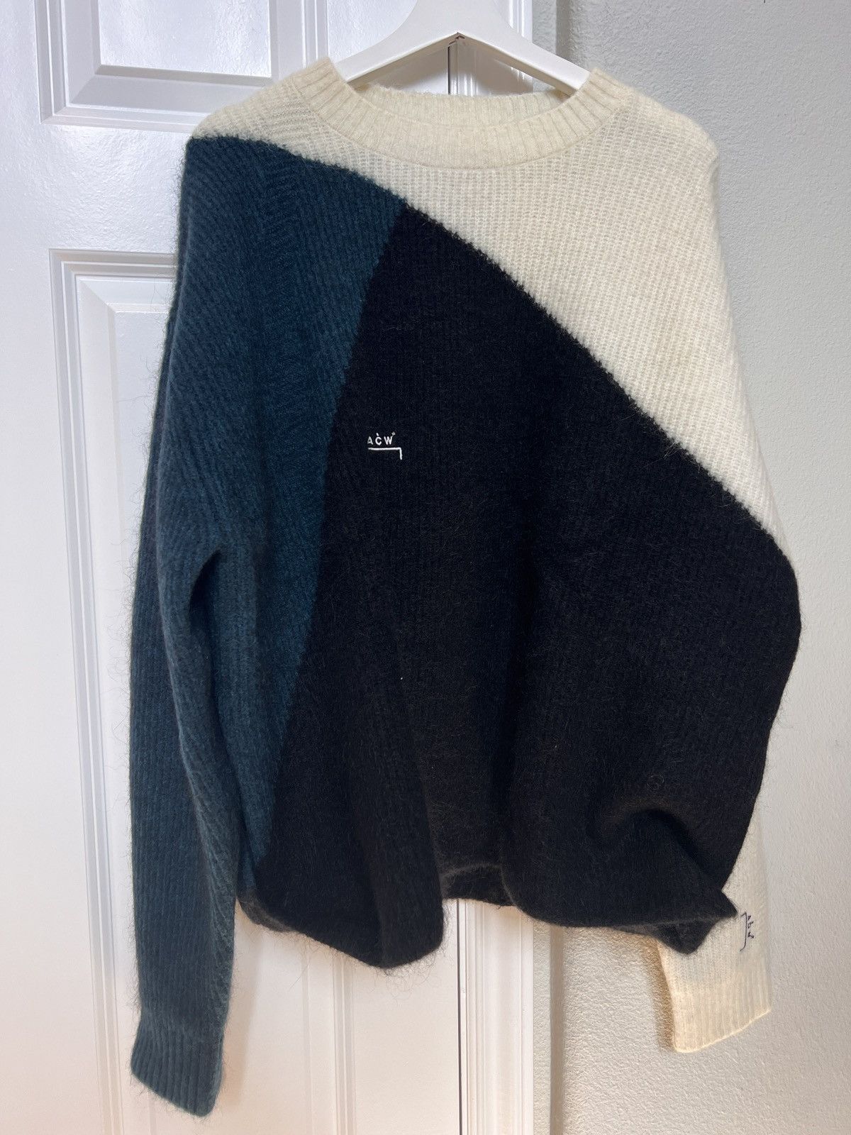 A-COLD-WALL* Colorblocked rib knit sweater xl Size US XL / EU 56 / 4 - 1 Thumbnail