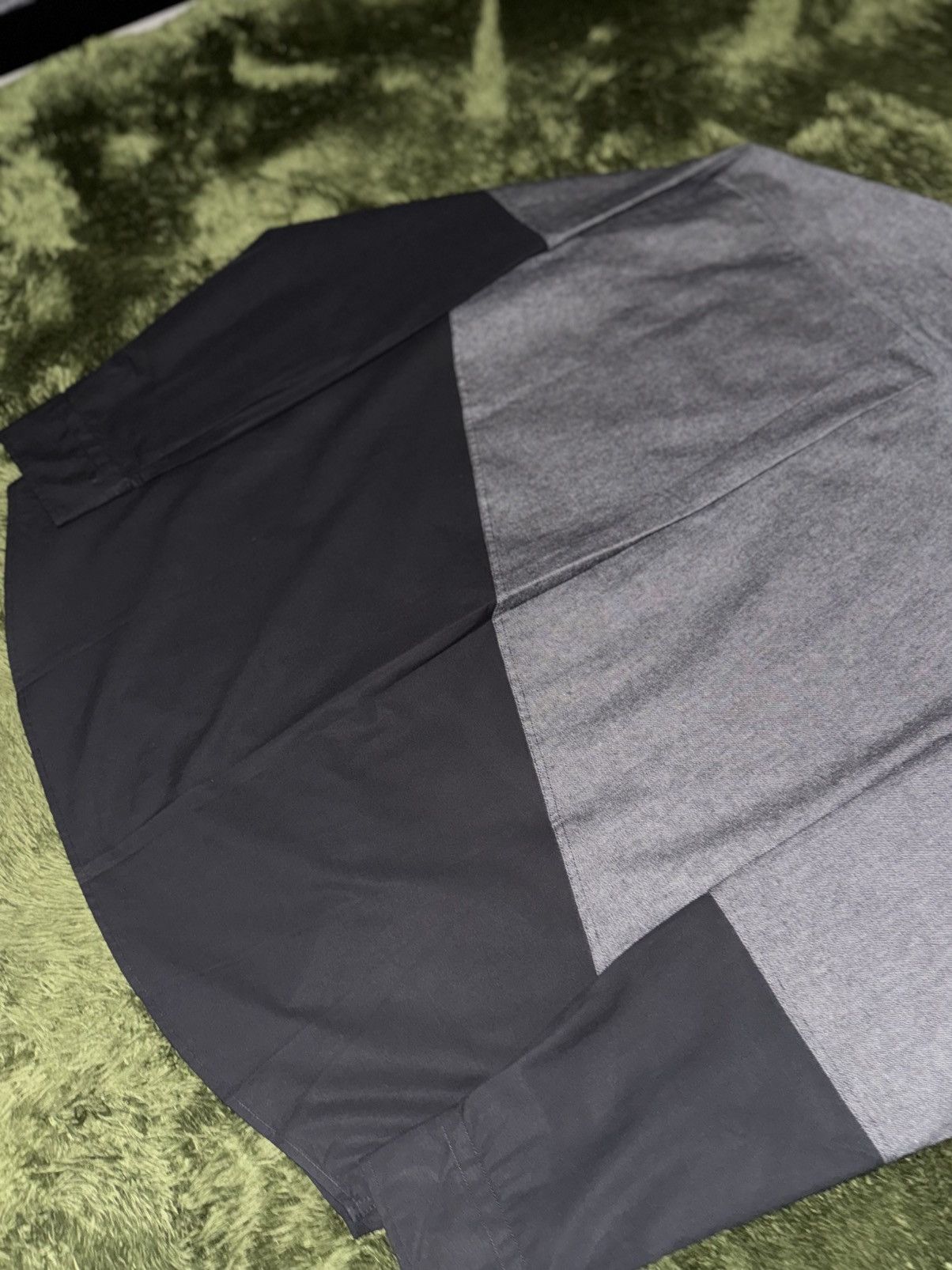 JW Anderson [EU46] JW Anderson Two-Tone Chambray Mix Shirt Black Size US L / EU 52-54 / 3 - 11 Thumbnail