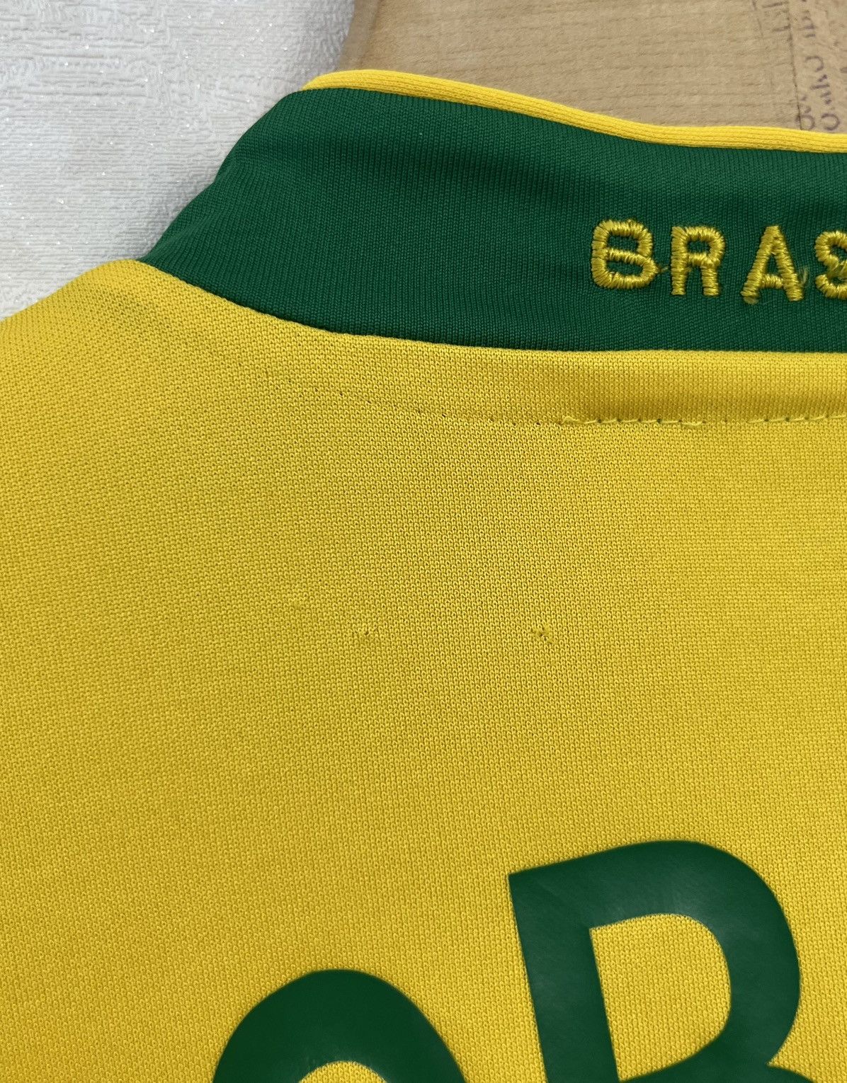 Nike Hype Nike Brazil Robinho #11 Y2K Jersey 00s Size US L / EU 52-54 / 3 - 20 Thumbnail