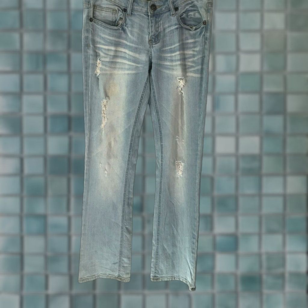 Toy Machine Machine Jeans Women Straight Regular Flat Front Size 7 Blue 5-Pocket Denim Rise Mid Inseam 34 Vintage No Size 28" / US 6 / IT 42 - 1 Thumbnail
