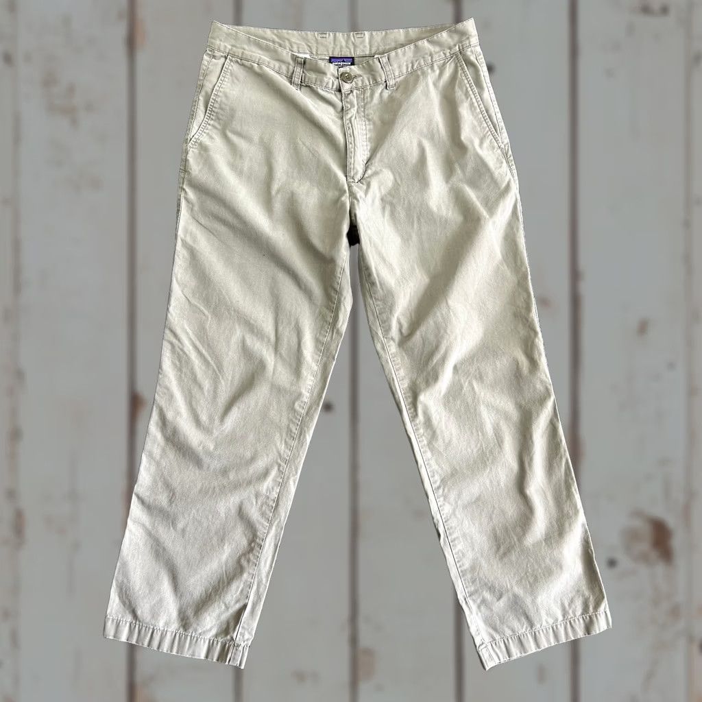 Patagonia VINTAGE Patagonia Men’s Chino Pants Green 33 Flat Front Organic Cotton Outdoor Size US 33 - 1 Thumbnail