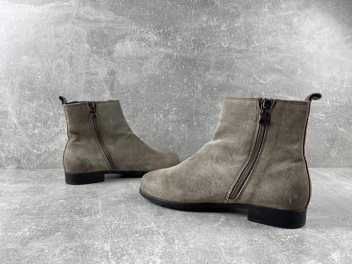 Prada Prada Suede Beige Zip Chelsea Boots Kids Shoes Size 33 Size US 4 / IT 34 - 5 Thumbnail