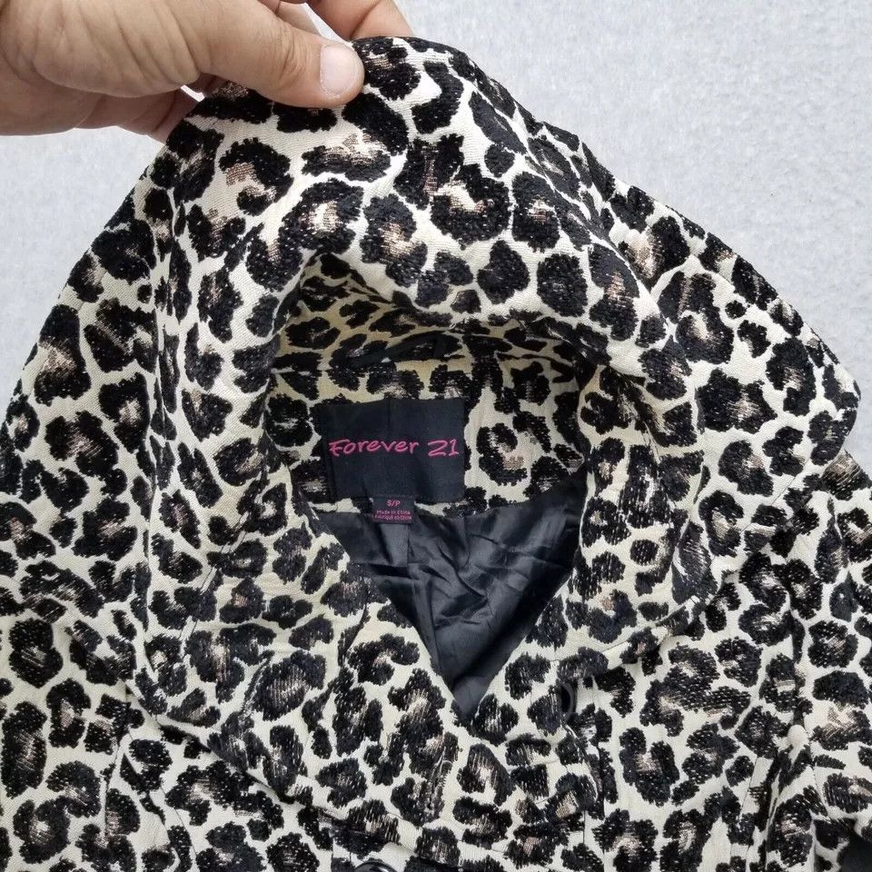 Forever 21 Forever 21 Jacket Womens Small Brown Leopard Print Buttons Size S / US 4 / IT 40 - 9 Thumbnail