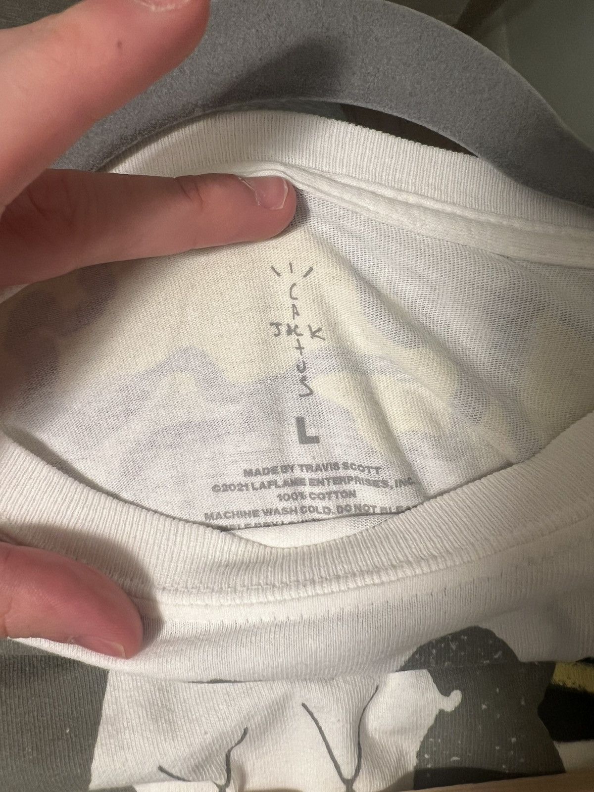 Fragment Design × Kaws × Travis Scott NEVER WORN✅ Travis Scott Kaws Fragment Tee Size US L / EU 52-54 / 3 - 4 Thumbnail