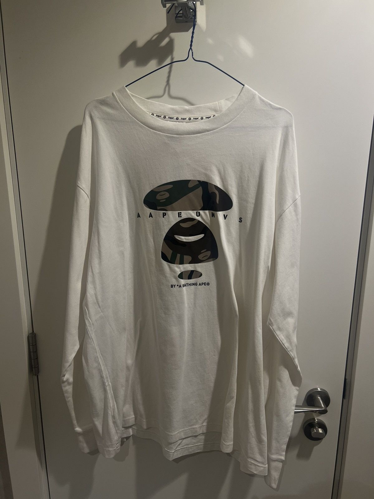 Aape AAPE BY BATHING APE WHITE LONG SLEEVE SHIRT BRAND NEW Size US XXL / EU 58 / 5 - 1 Thumbnail