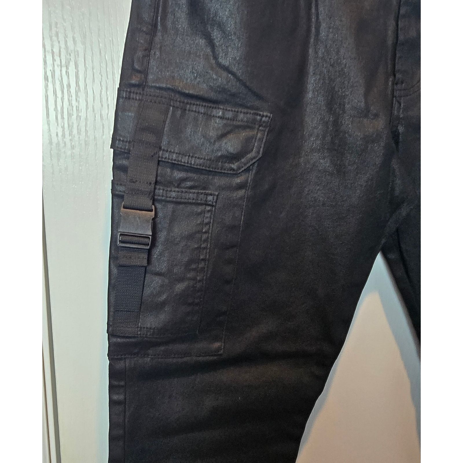 Other Victorious denim jeans cargo 34 x 30 black coated buckles Size US 34 / EU 50 - 4 Thumbnail