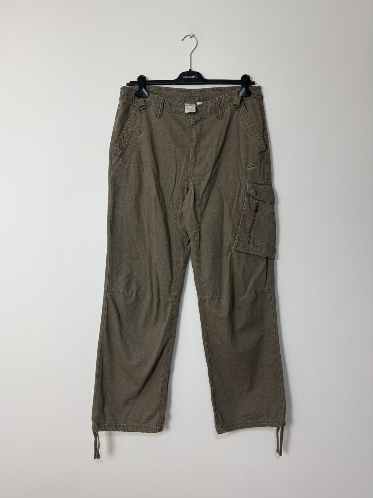Nike Vintage Nike parachute cargo khaki pants military streetwear Size US 32 / EU 48 - 1 Thumbnail