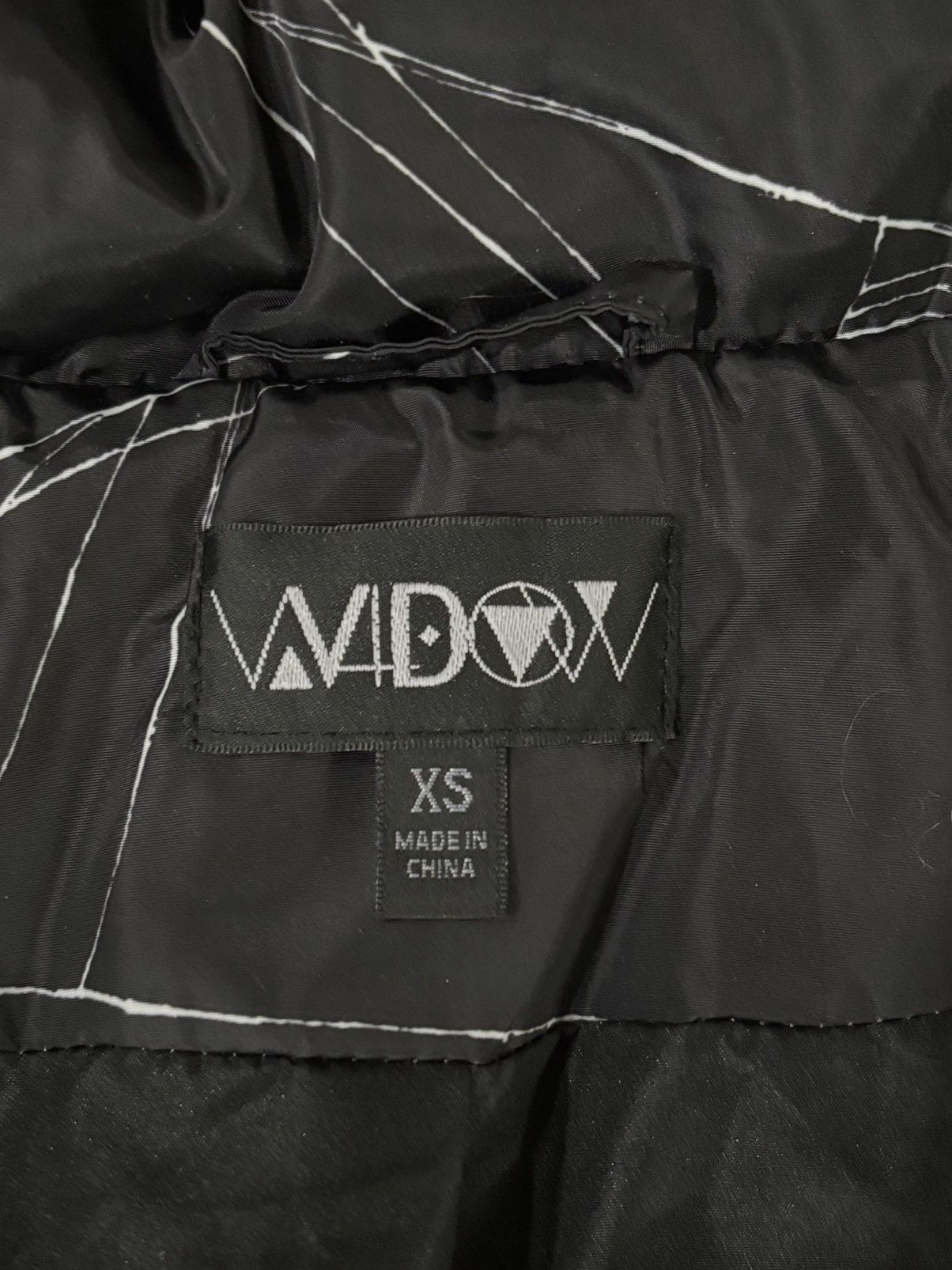 Dolls Kill Dolls Kill Devilish Descent Baphomet Skulls Puffer Jacket Size XS / US 0-2 / IT 36-38 - 3 Thumbnail