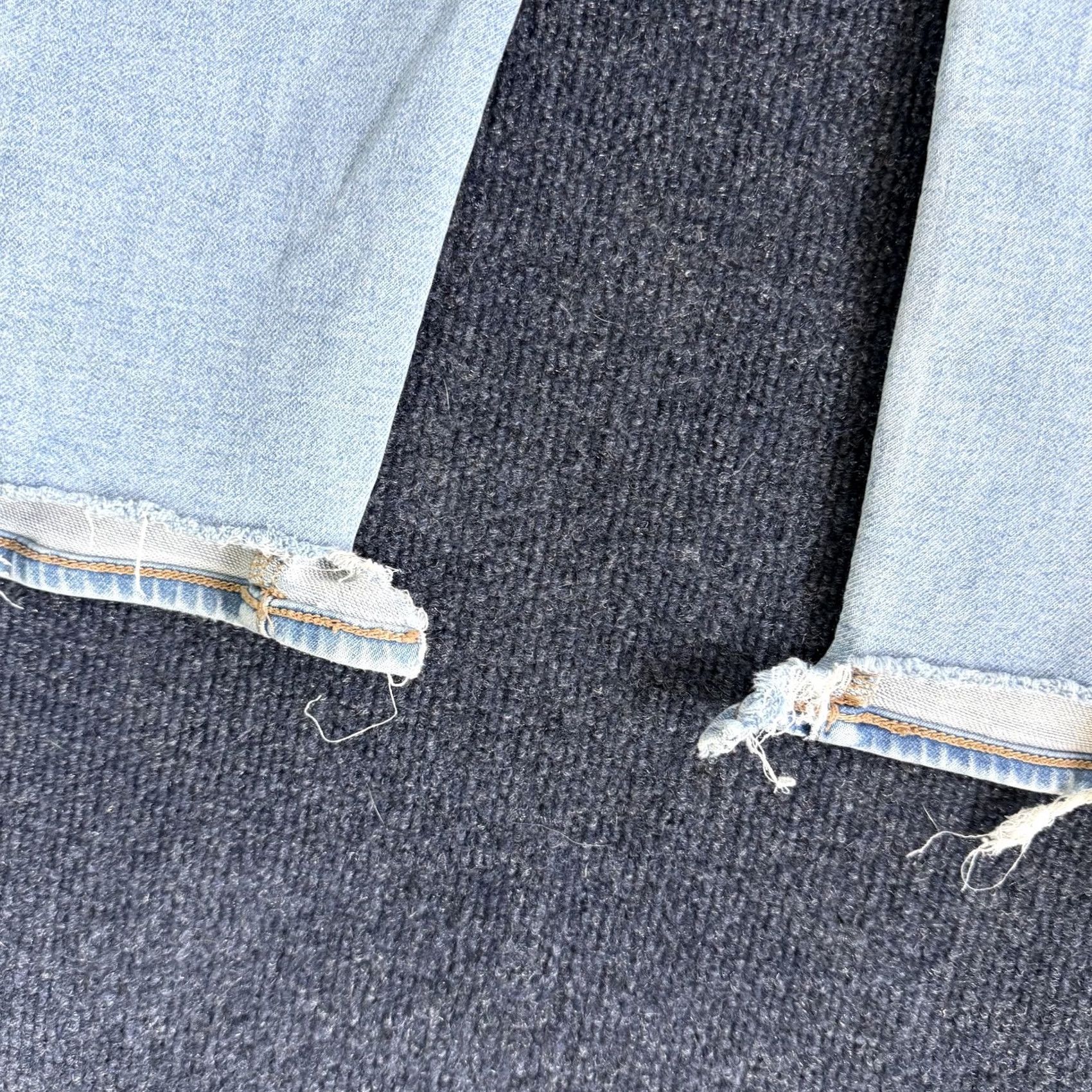 American Eagle Outfitters VINTAGE American Eagle Outfitters Skinny Jeans Womens 12 Light Blue Distressed Denim Size 34" / US 12 / IT 48 - 5 Thumbnail
