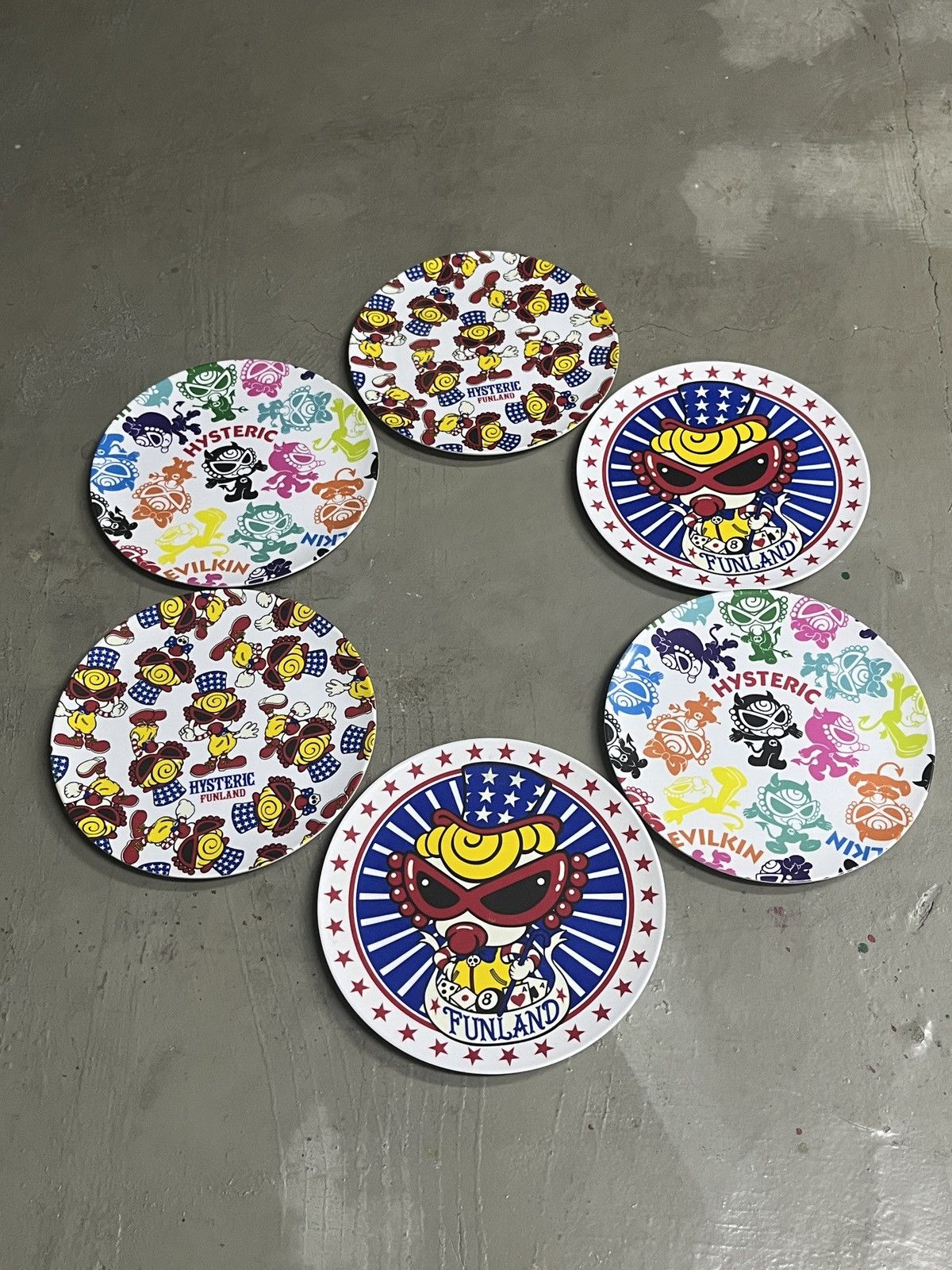 Hysteric Glamour Hysteric Glamour Funland Plate Set of 6 Pieces Size ONE SIZE - 2 Thumbnail