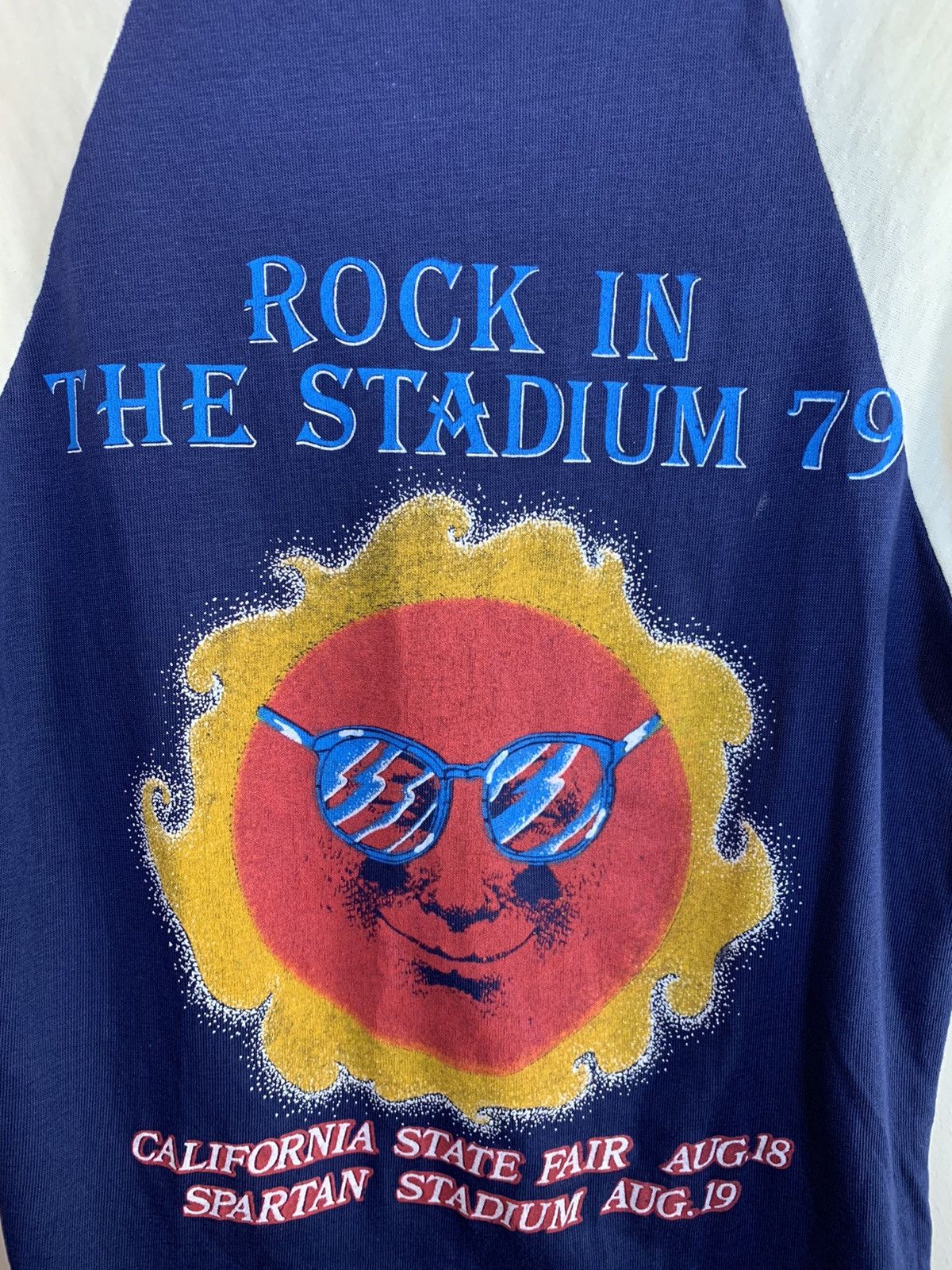 Band Tees × Vintage *RARE* Vintage 1979 Rock In The Stadium Concert Raglan Shirt Size US L / EU 52-54 / 3 - 3 Thumbnail
