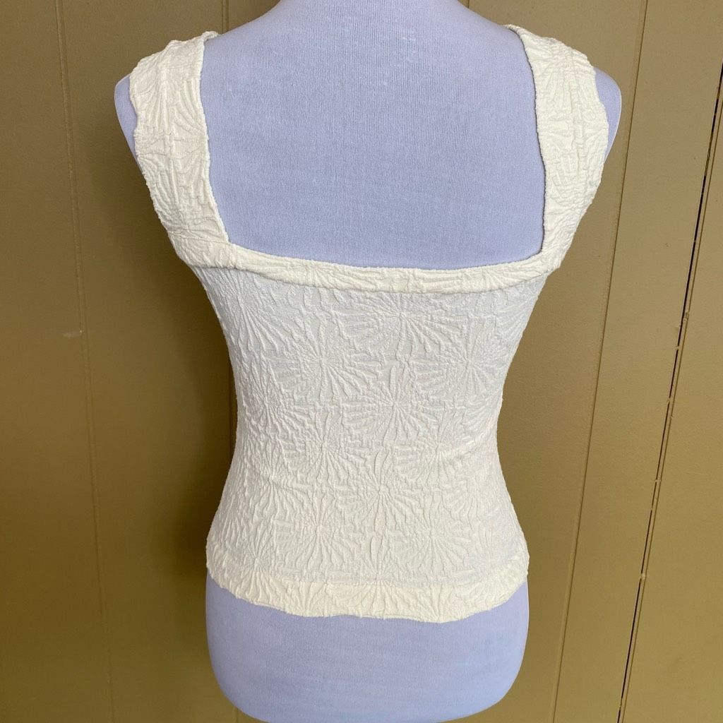 Other Women XS floral textured wide strap tank top cream color Size XS / US 0-2 / IT 36-38 - 4 Thumbnail