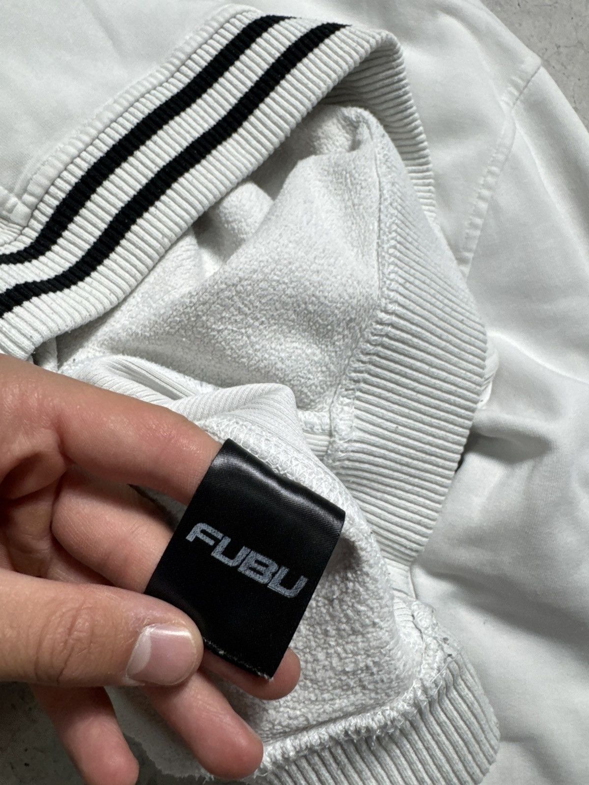 Fubu Fubu 05 Rap Hoodie White Size XL Size US XL / EU 56 / 4 - 7 Thumbnail