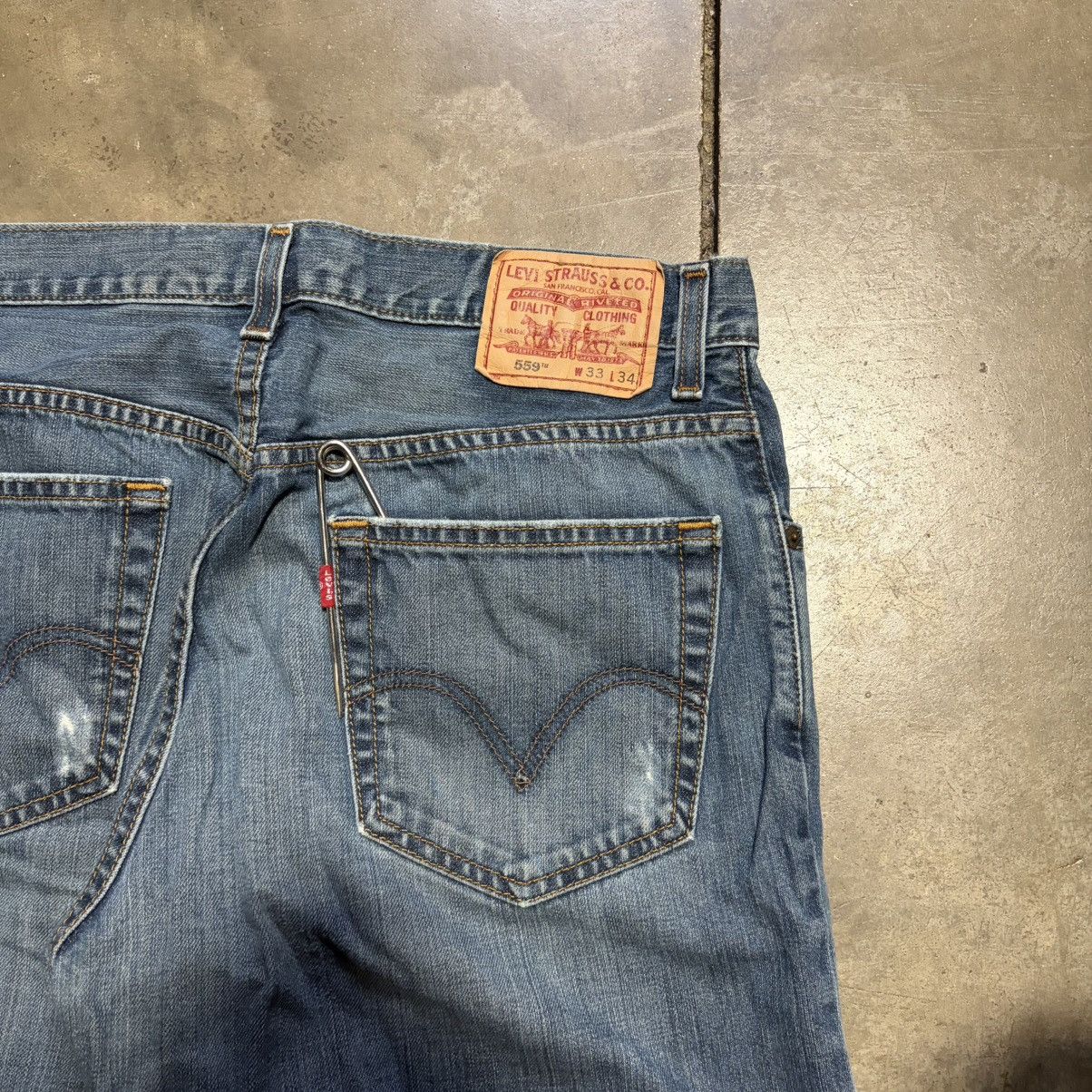 Levi's Vintage Levis 559 Relaxed Straight Denim Jeans Grunge Punk Size US 34 / EU 50 - 8 Thumbnail