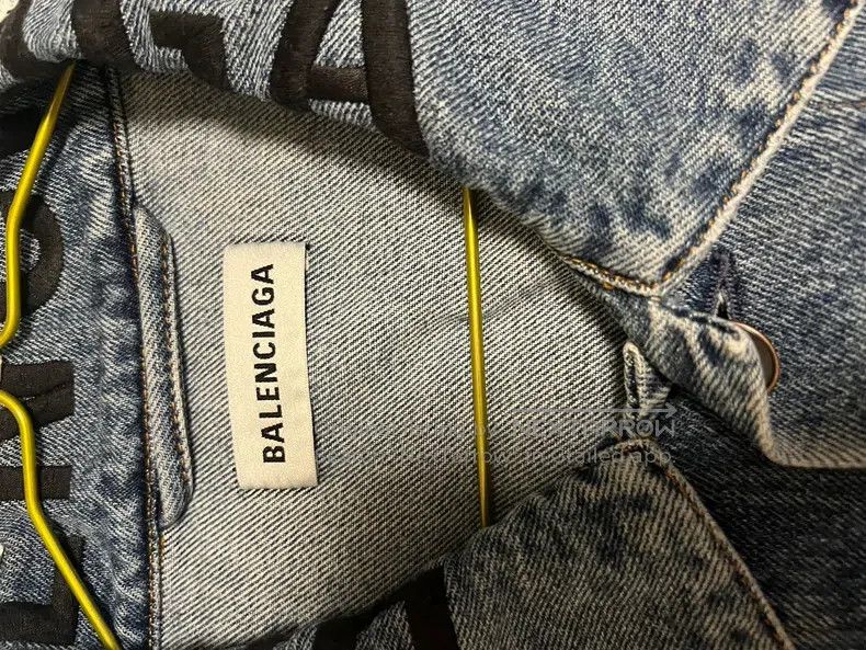 Balenciaga Balenciaga size 36 Women's Denim Jacket Size XS / US 0-2 / IT 36-38 - 2 Thumbnail