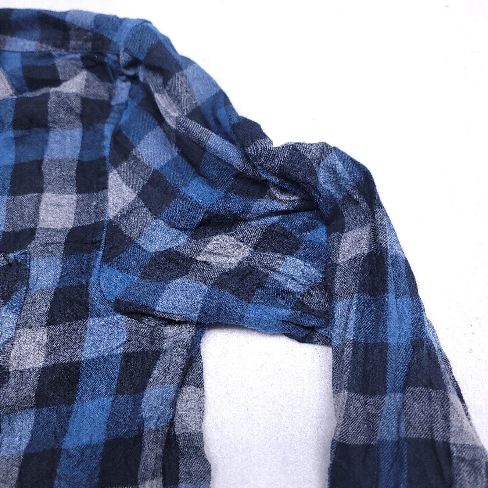 Urban Pipeline Urban Pipeline Gingham Flannel Shirt Mens Size Small S Blue Size US S / EU 44-46 / 1 - 5 Thumbnail