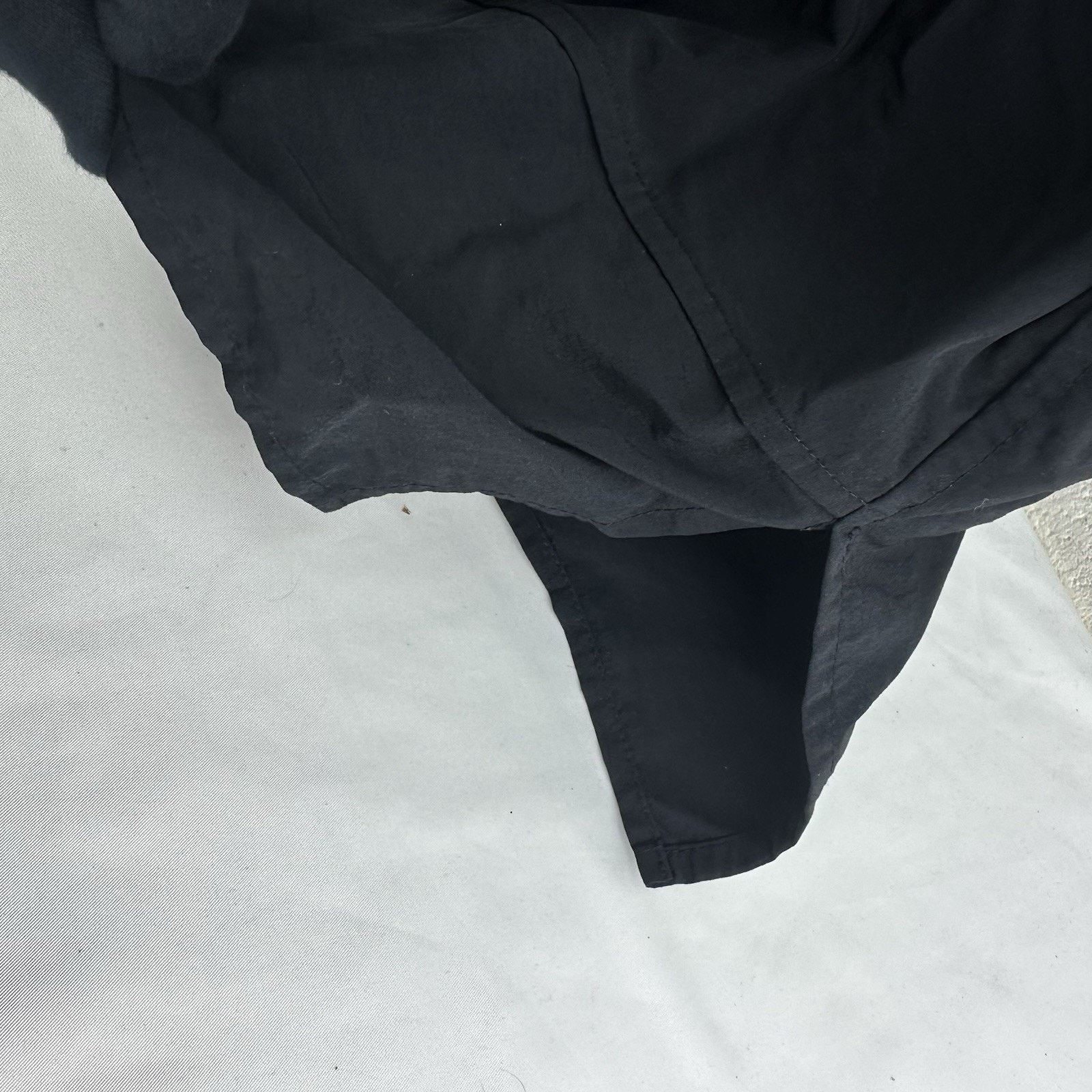 Alexander Wang Alexander wang Elongated Black Cotton Blend Shirt Sz L 26x37 Size US L / EU 52-54 / 3 - 8 Thumbnail