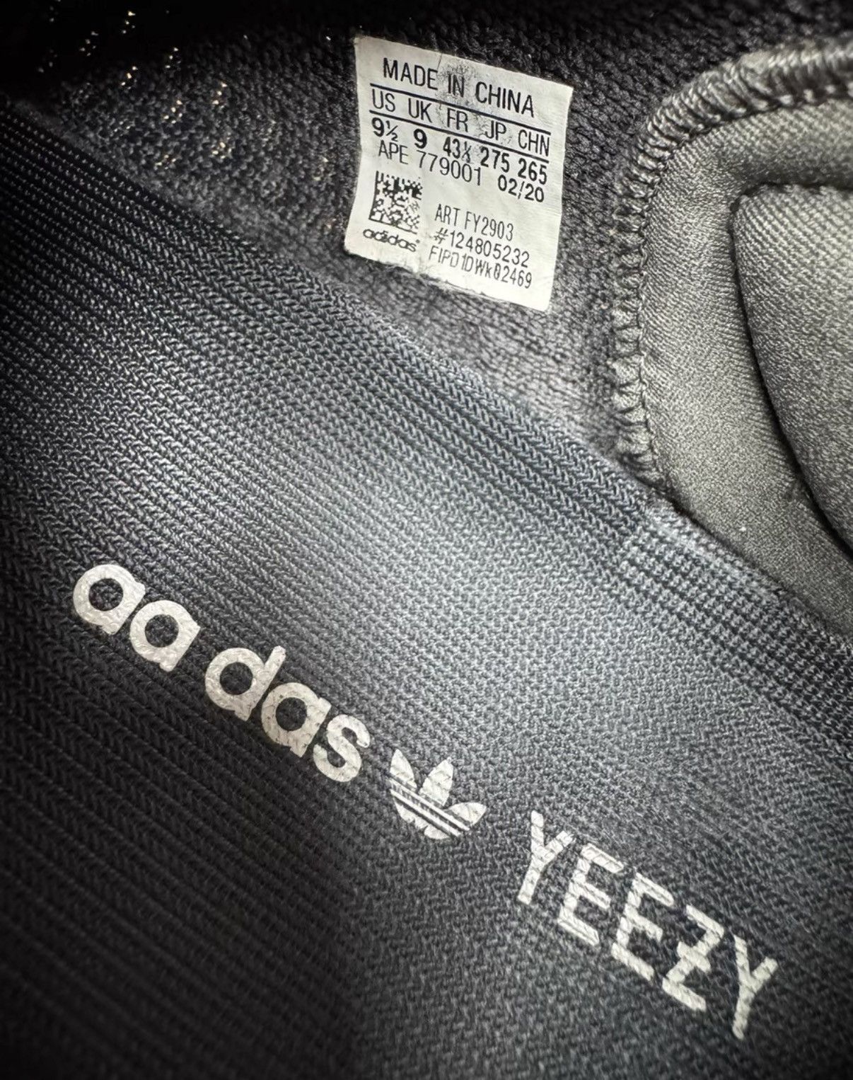 Adidas Adidas Yeezy 350 Cinder FY2903 K37 Size US 9 / EU 42 - 9 Thumbnail