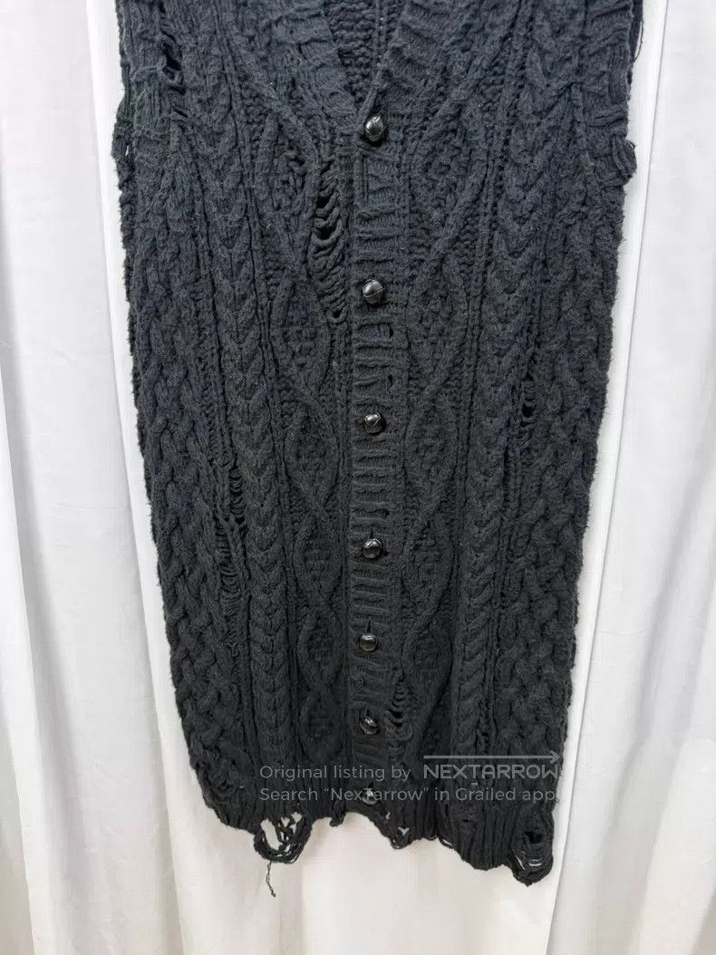 Takahiromiyashita The Soloist. Takahiro Miyashita The Soloist Size 2 Damaged knitted vest| Size M / US 6-8 / IT 42-44 - 3 Thumbnail