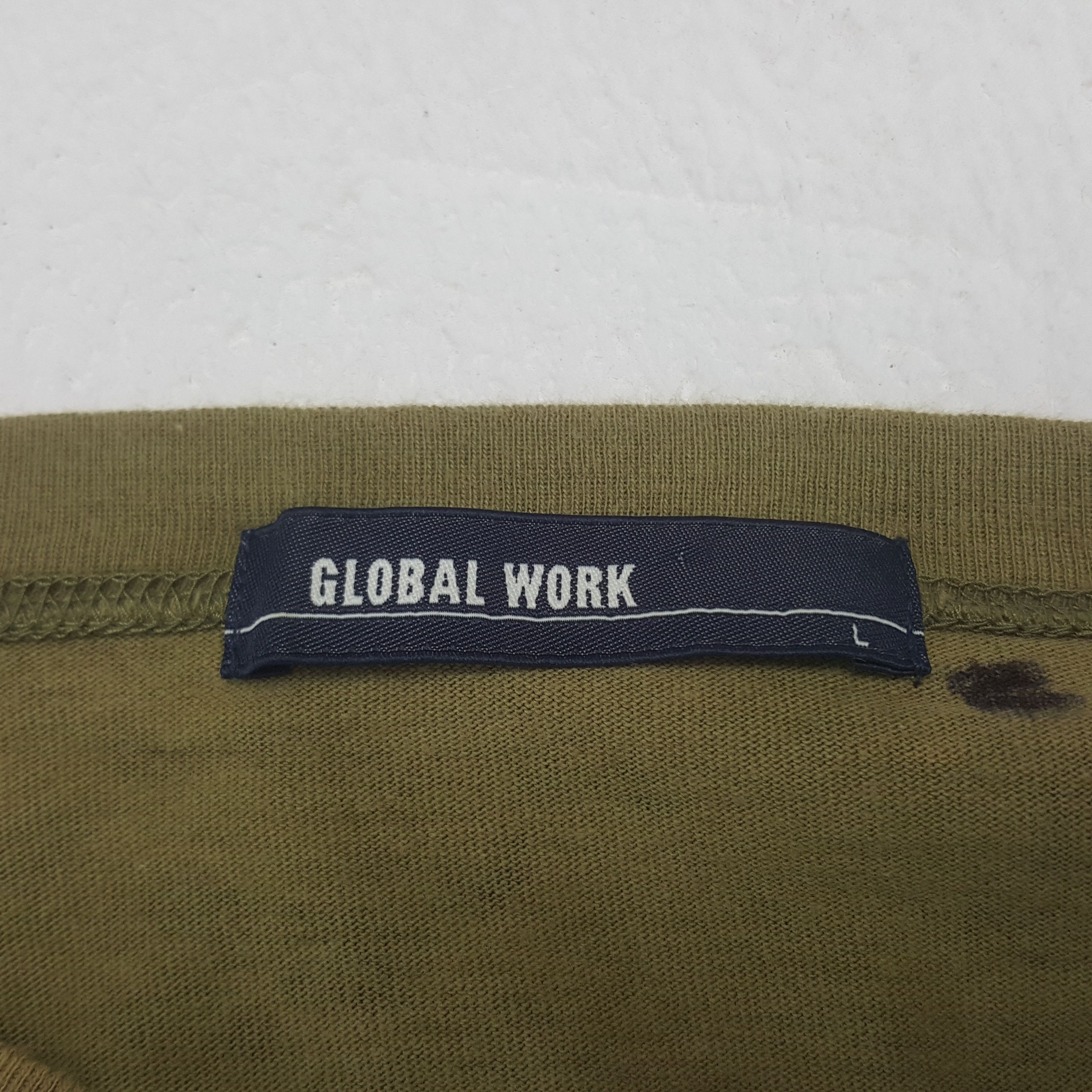Global Work × Vintage Vintage Global Work Camo Military Style Tshirt C285N25 Size US XL / EU 56 / 4 - 4 Thumbnail