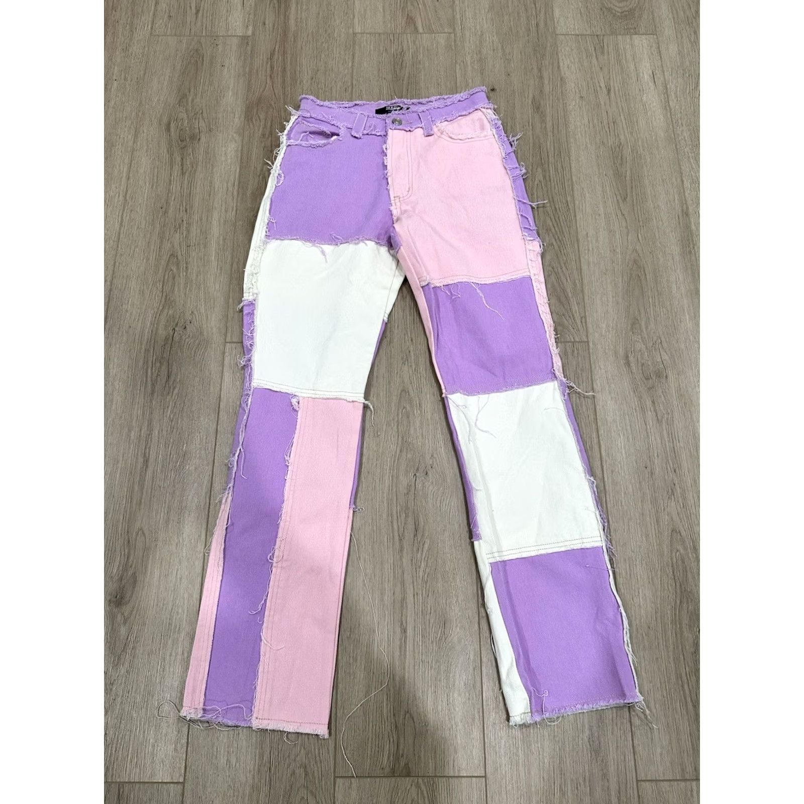 Jaded London NWT Jaded London Womens Jeans 25x31 Patchwork Boyfriend Denim Frayed Bottom Multicolor 25x31 Size 42" / US 20 - 2 Thumbnail