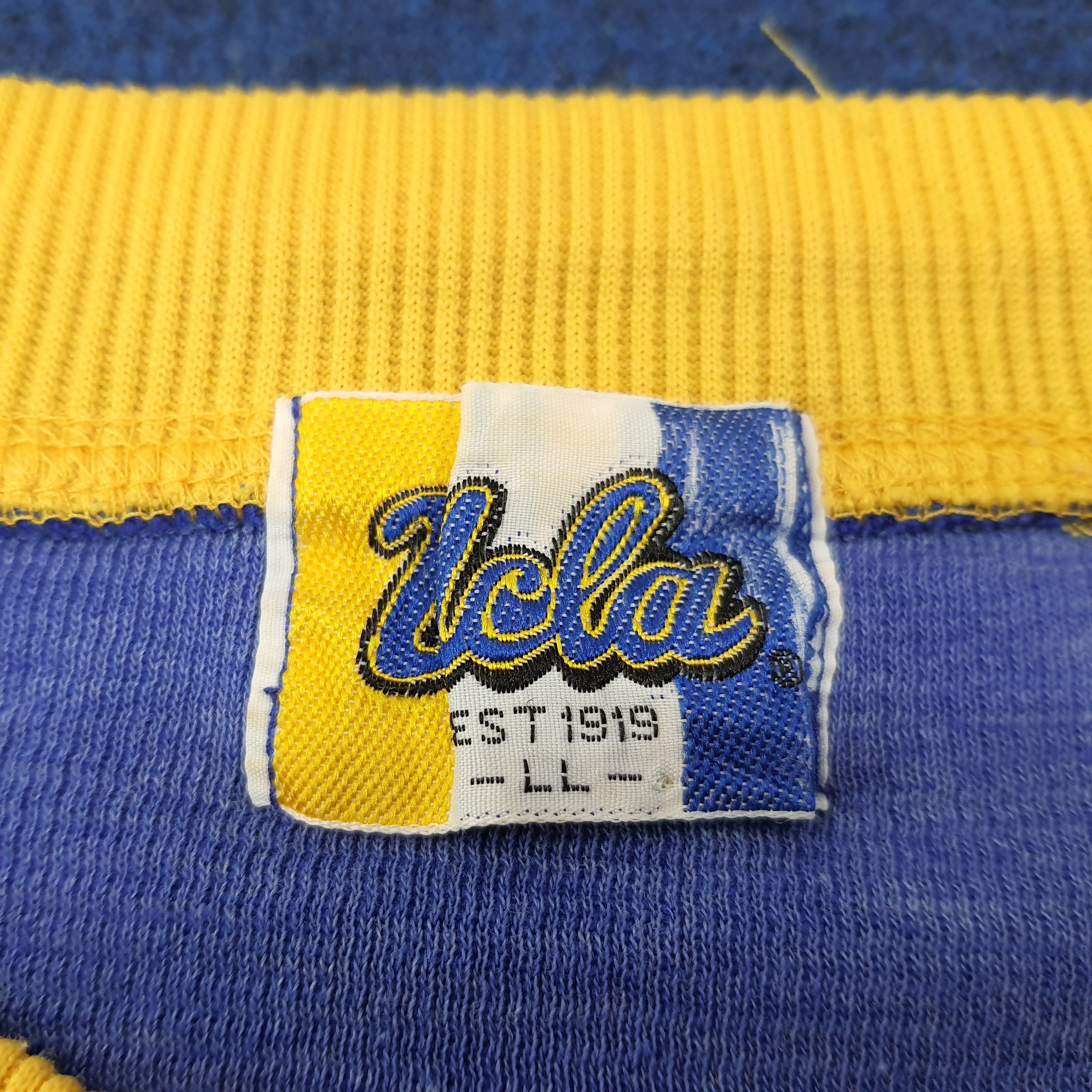 Other Vintage UCLA Bruins Athletic Dept. Sports Sweatshirt C238N9 Size US L / EU 52-54 / 3 - 5 Thumbnail