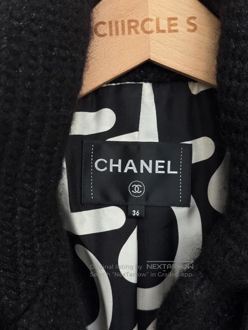 Chanel Chanel Black gold thread, alpaca wool, tweed horn buckle, Size XS / US 0-2 / IT 36-38 - 2 Thumbnail