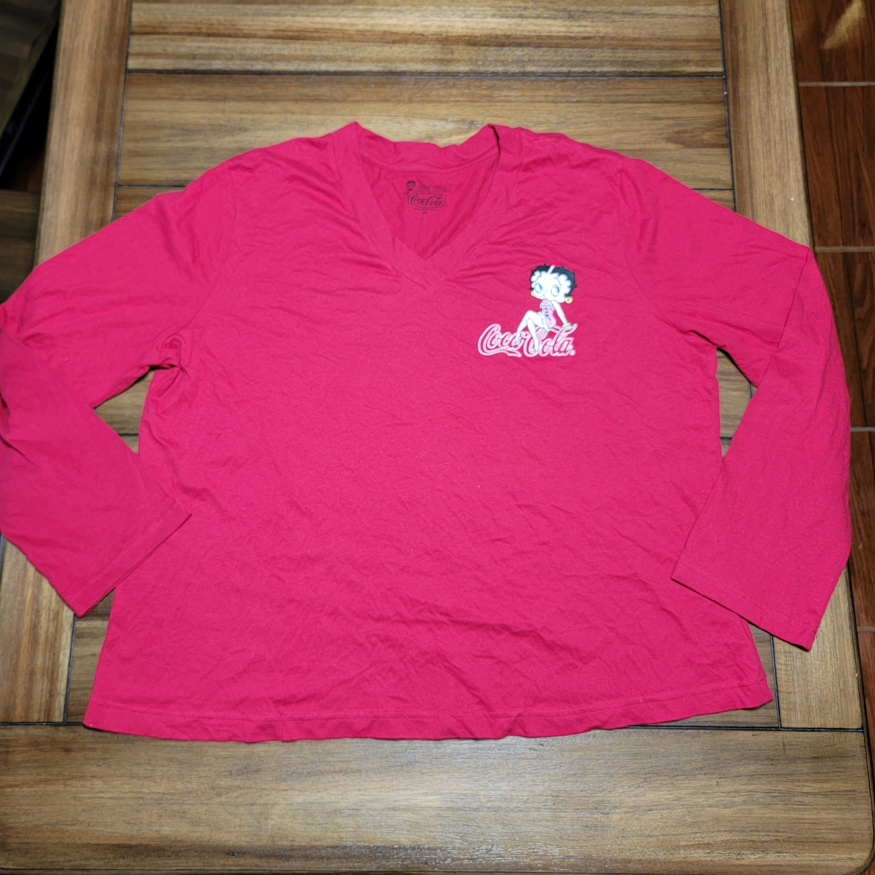 Coca Cola Betty Boop X Coca Cola LS Red V-Neck Sleepwear Tee - Size 2X Size XXL / US 16-18 / IT 52-54 - 1 Thumbnail