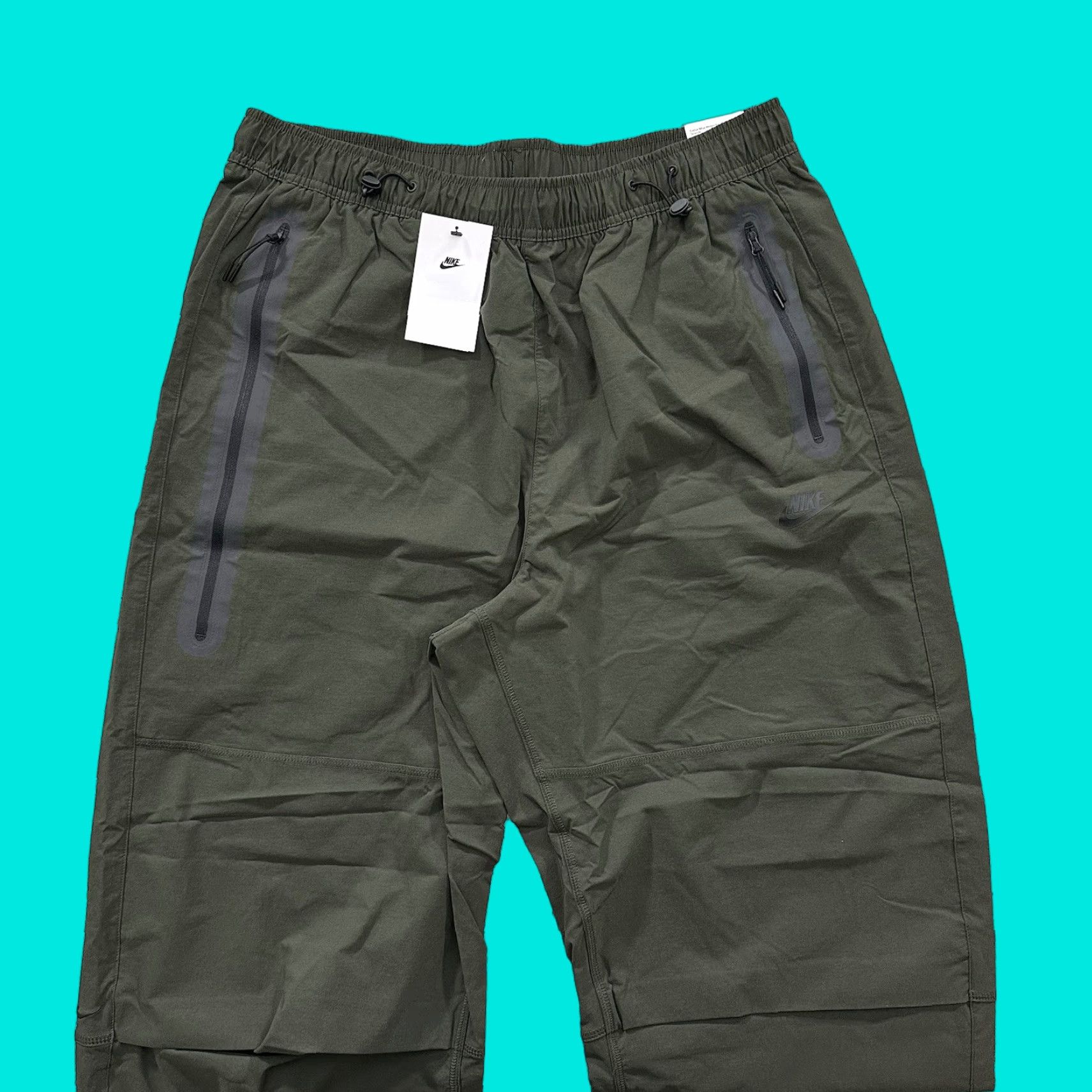 Nike VINTAGE Nike Tech Woven Oversized Pants Mens L Sequoia Green HM7158 356 Wide Leg Nylon Size US 33 - 1 Thumbnail