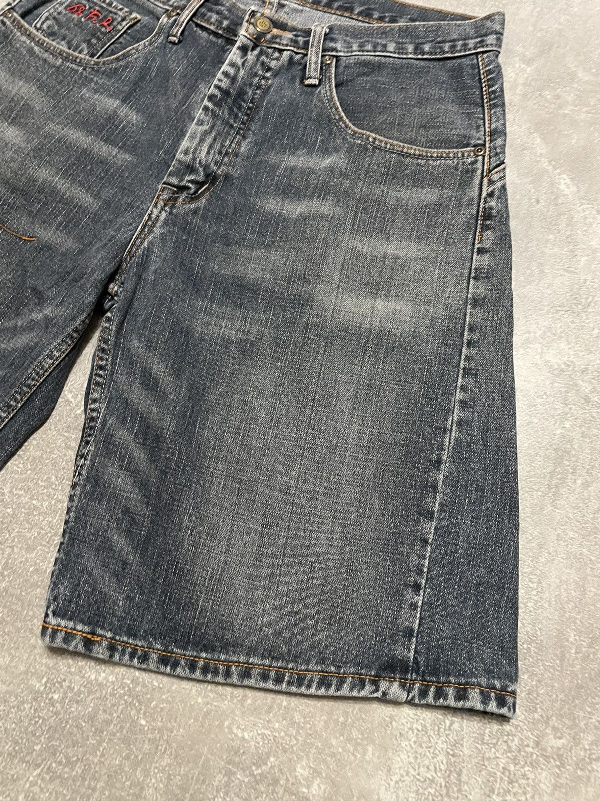 Vintage Vintage Distressed 68 F.R Embroidered Rap Buggy Denim Shorts Size US 34 / EU 50 - 5 Thumbnail