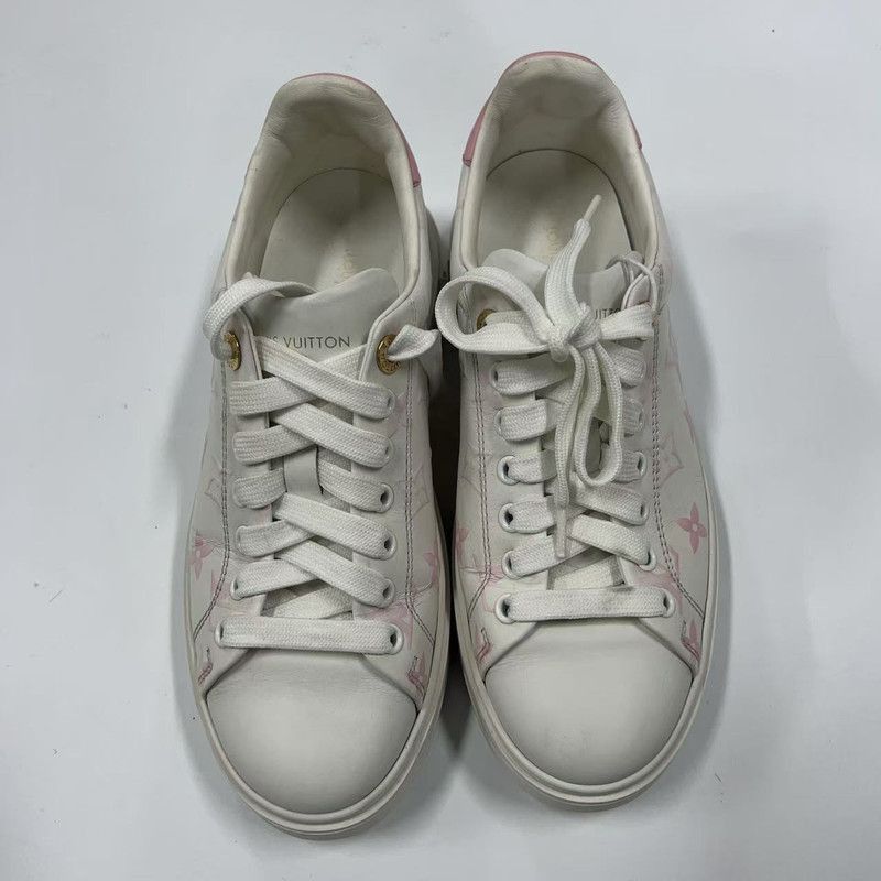 Louis Vuitton Louis Vuitton Stylish Low-Top Sneakers for Women -2508 Size US 6 / IT 36 - 2 Thumbnail