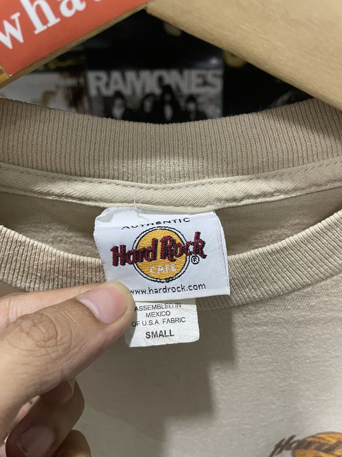 Hard Rock Cafe × Vintage Vintage HRC Hollywood Tee Size US S / EU 44-46 / 1 - 2 Thumbnail