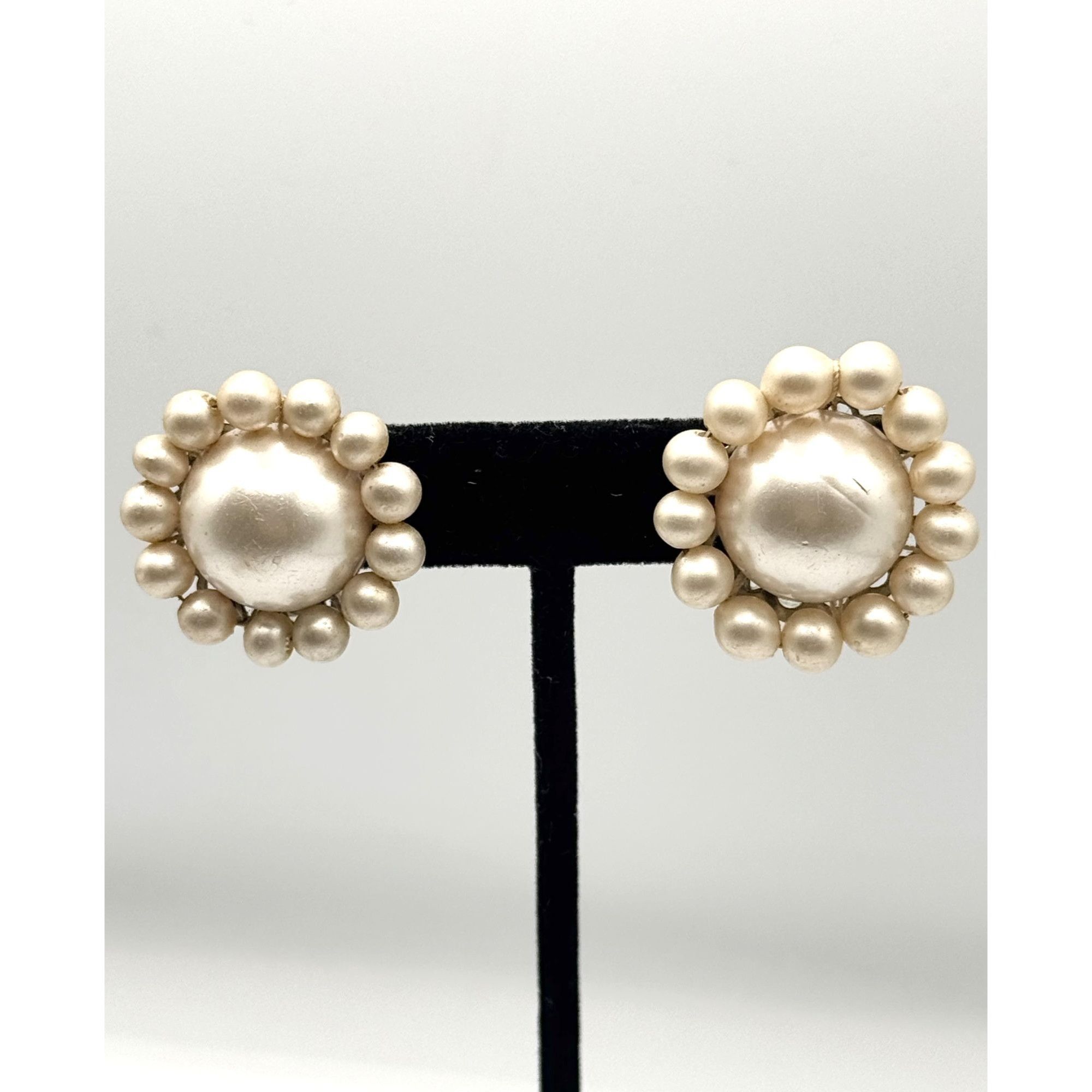 Vintage Vintage faux pearl flower Japan earrings Size ONE SIZE - 3 Thumbnail
