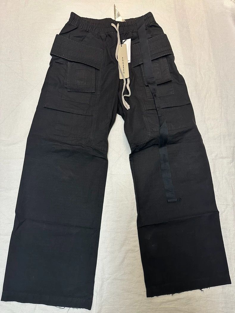 Rick Owens Rick Owens Black Cargo Pants for Men Size US 30 / EU 46 - 1 Thumbnail