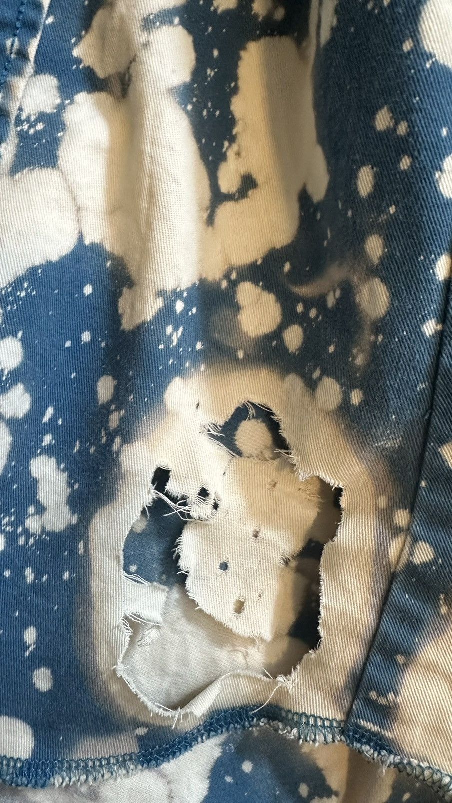 Vintage × Wrangler Wranger Blue and White Acid Wash Shirt Size US L / EU 52-54 / 3 - 4 Thumbnail