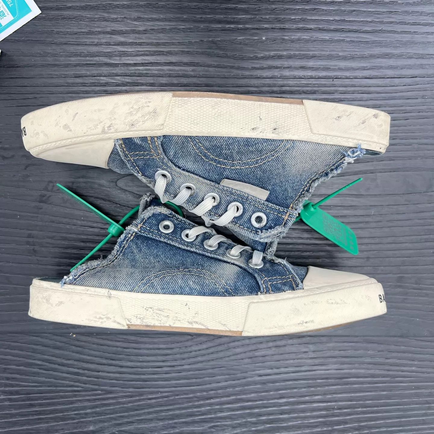 Balenciaga Balenciaga Denim Blue Flat Mules Women's 37 Size US 6.5 / IT 36.5 - 3 Thumbnail