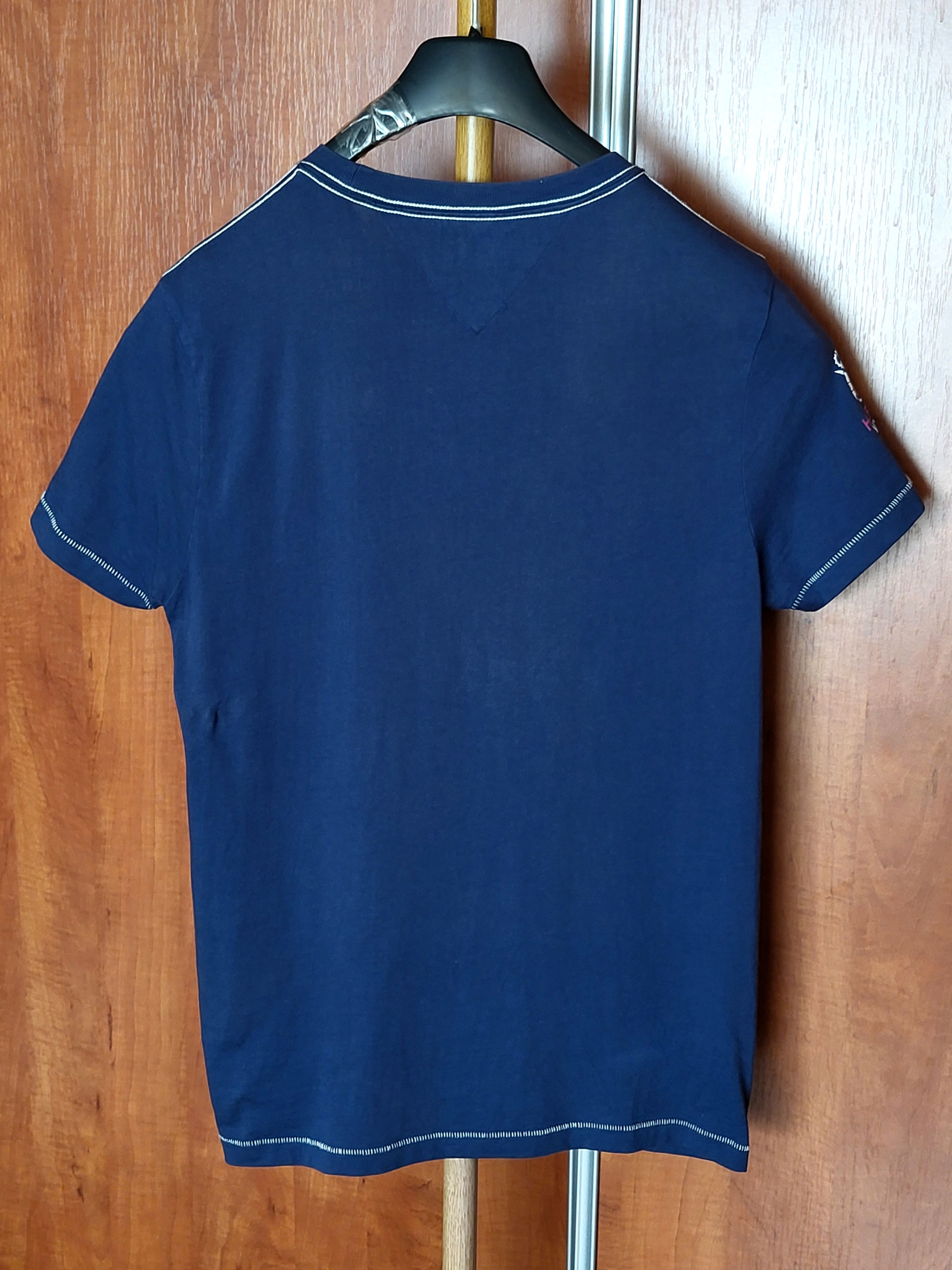 Tommy Hilfiger Vintage 90s Tommy Hilfiger T-shirt Tee Size US M / EU 48-50 / 2 - 6 Thumbnail