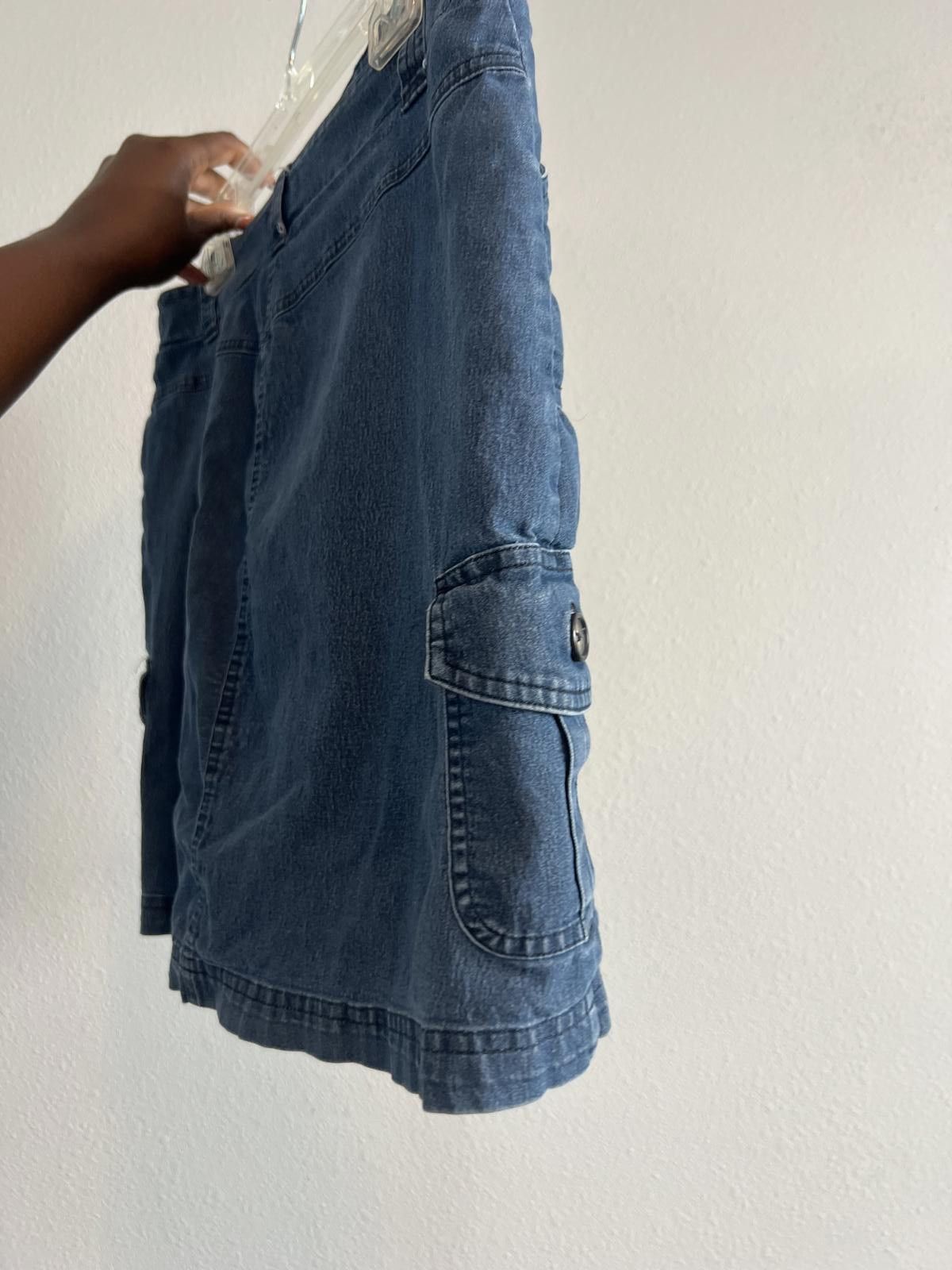 Chaps Ralph Lauren Y2K Denim Jean Cargo Skort Size 34" / US 12 / IT 48 - 4 Thumbnail