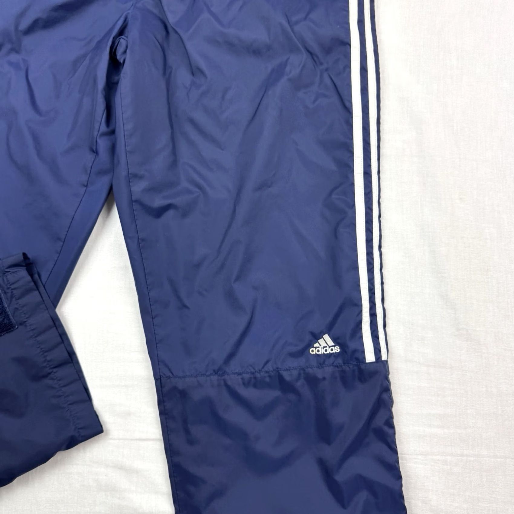 Adidas VINTAGE Adidas Track Pants Adult Medium Relaxed Sports Athletics 90s Y2K Size US 31 - 3 Thumbnail