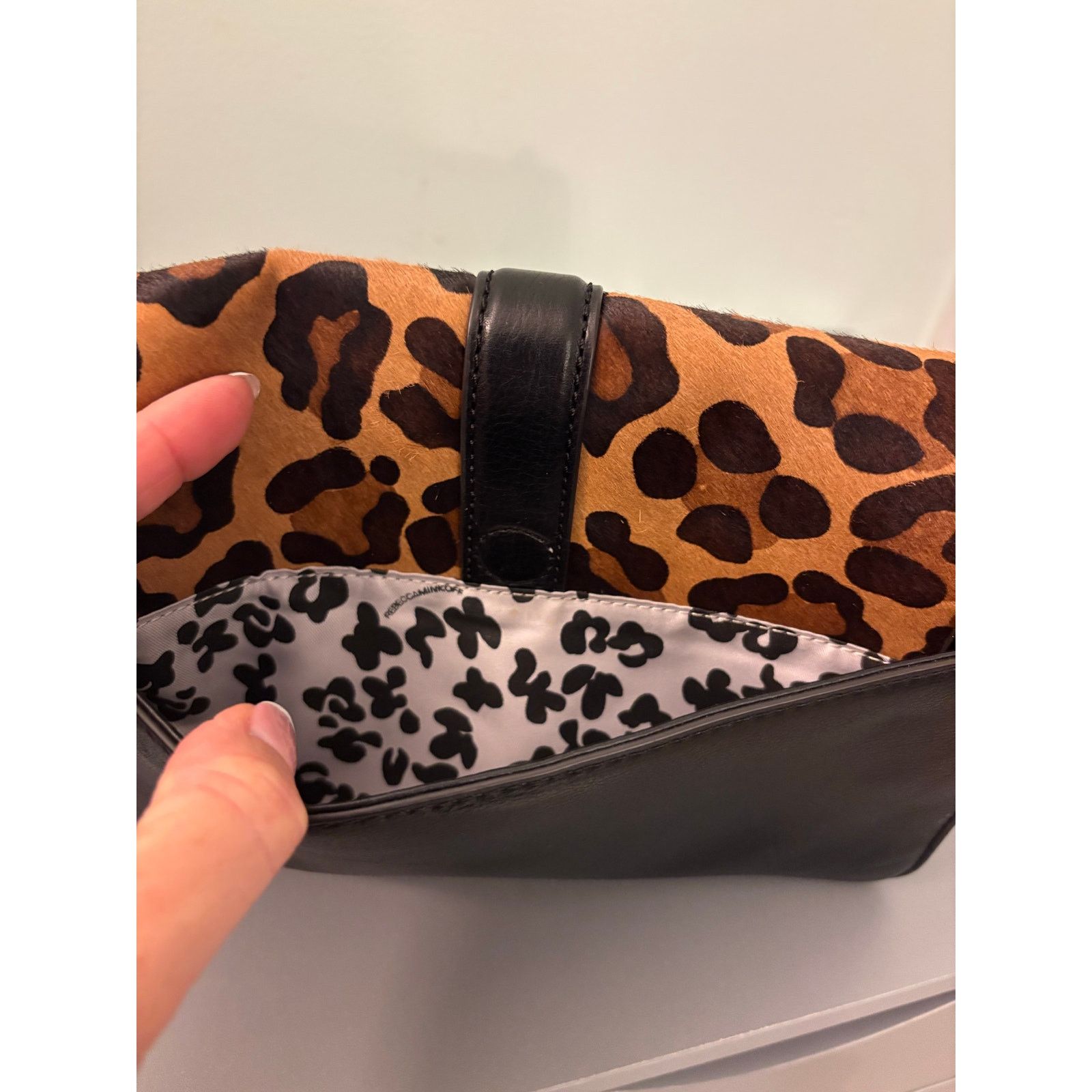 Rebecca Minkoff Rebecca Minkoff Leopard Love Calf Hair Crossbody Bag. Size ONE SIZE - 9 Thumbnail