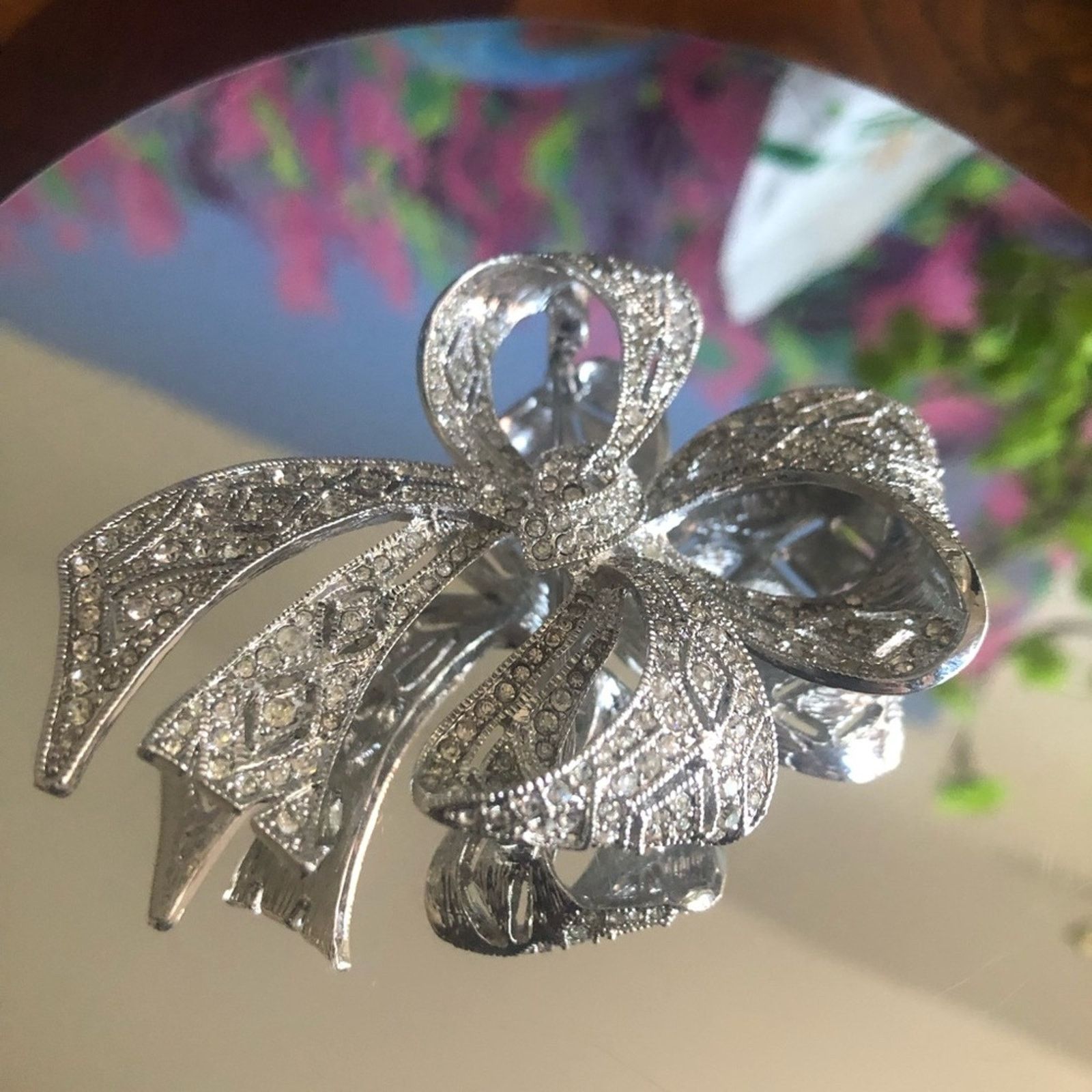 Kenneth Jay Lane Vintage art deco Kenneth Jay Lane rhinestone bow brooch pin Size ONE SIZE - 4 Thumbnail